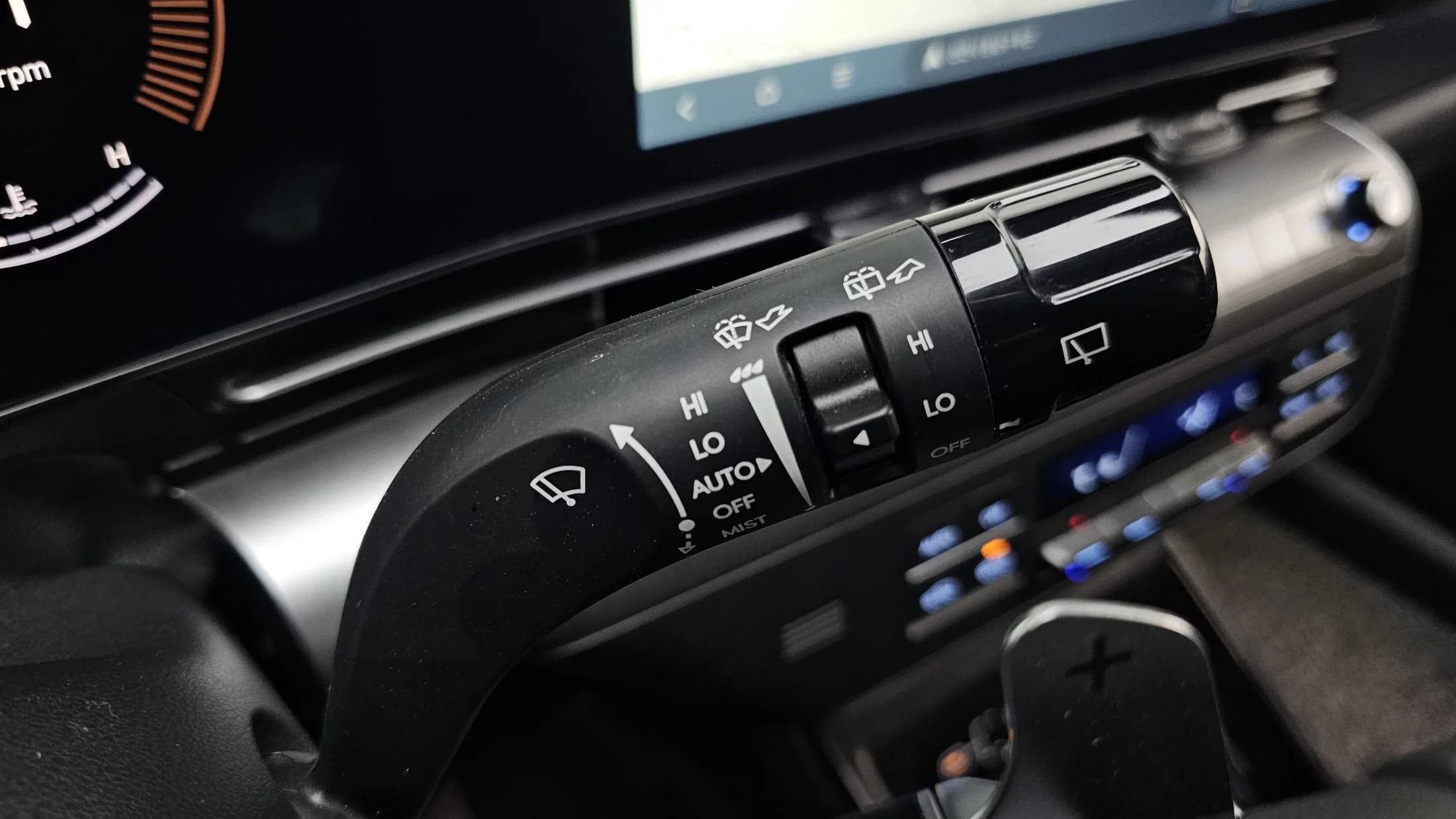 Hyundai Kona Gasoline 1.6 Turbo 2WD Premium, 2024 г. 43189 км. — фото 15