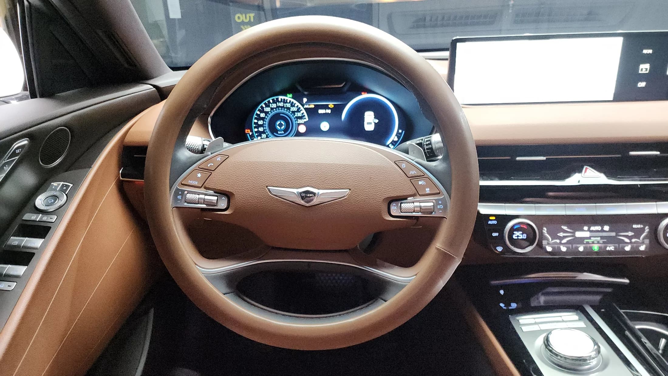Genesis G80 Gasoline 2.5 Turbo AWD, 2023 г. 70813 км. — фото 13