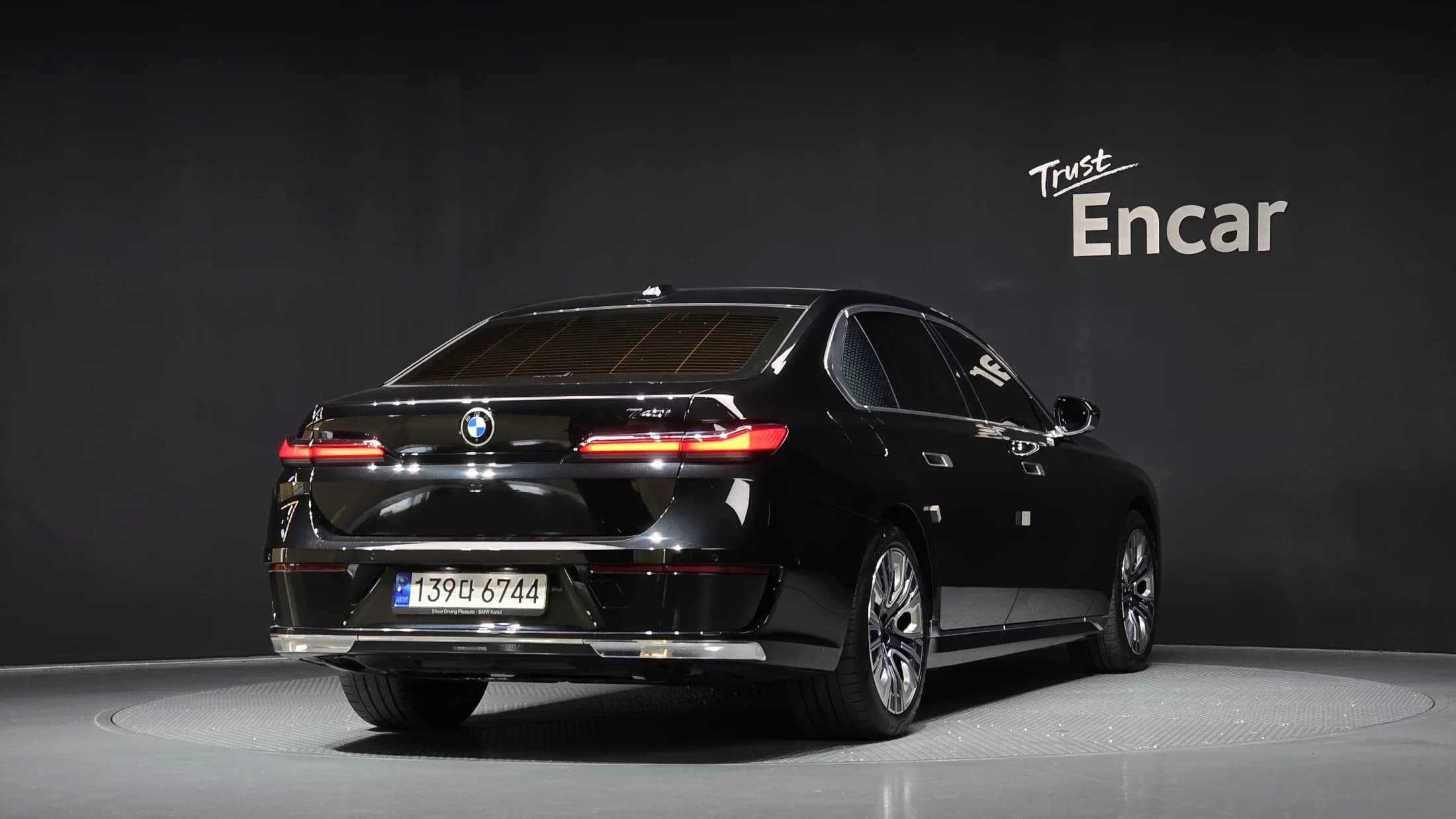 BMW 7-Series 740i sDrive Design Pure Excellence, 2023 г. 38686 км. — фото 2