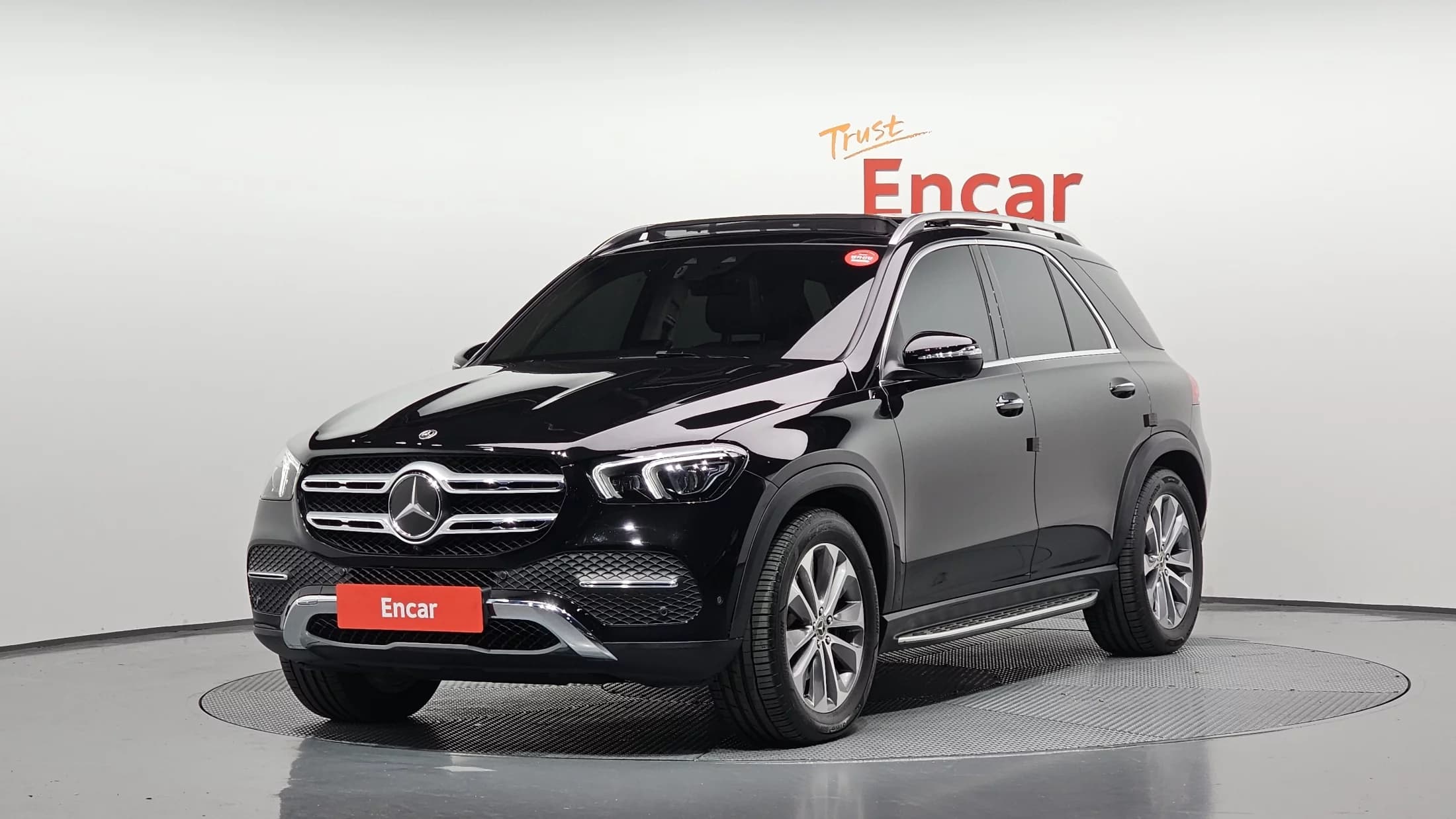 Mercedes-Benz GLE-Class GLE300d 4MATIC, 2023 г. 54885 км.
