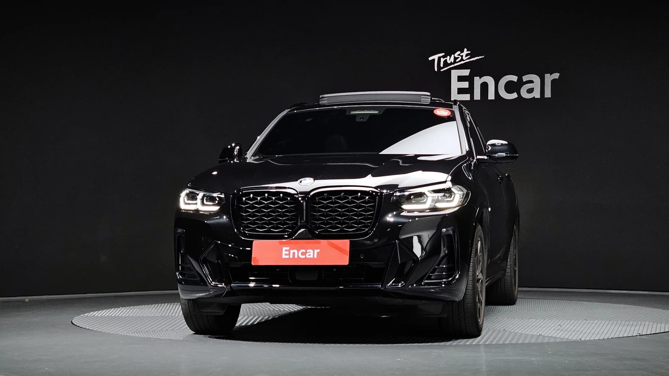BMW X4 xDrive20i M Sport, 2023 г. 28158 км. — фото 3