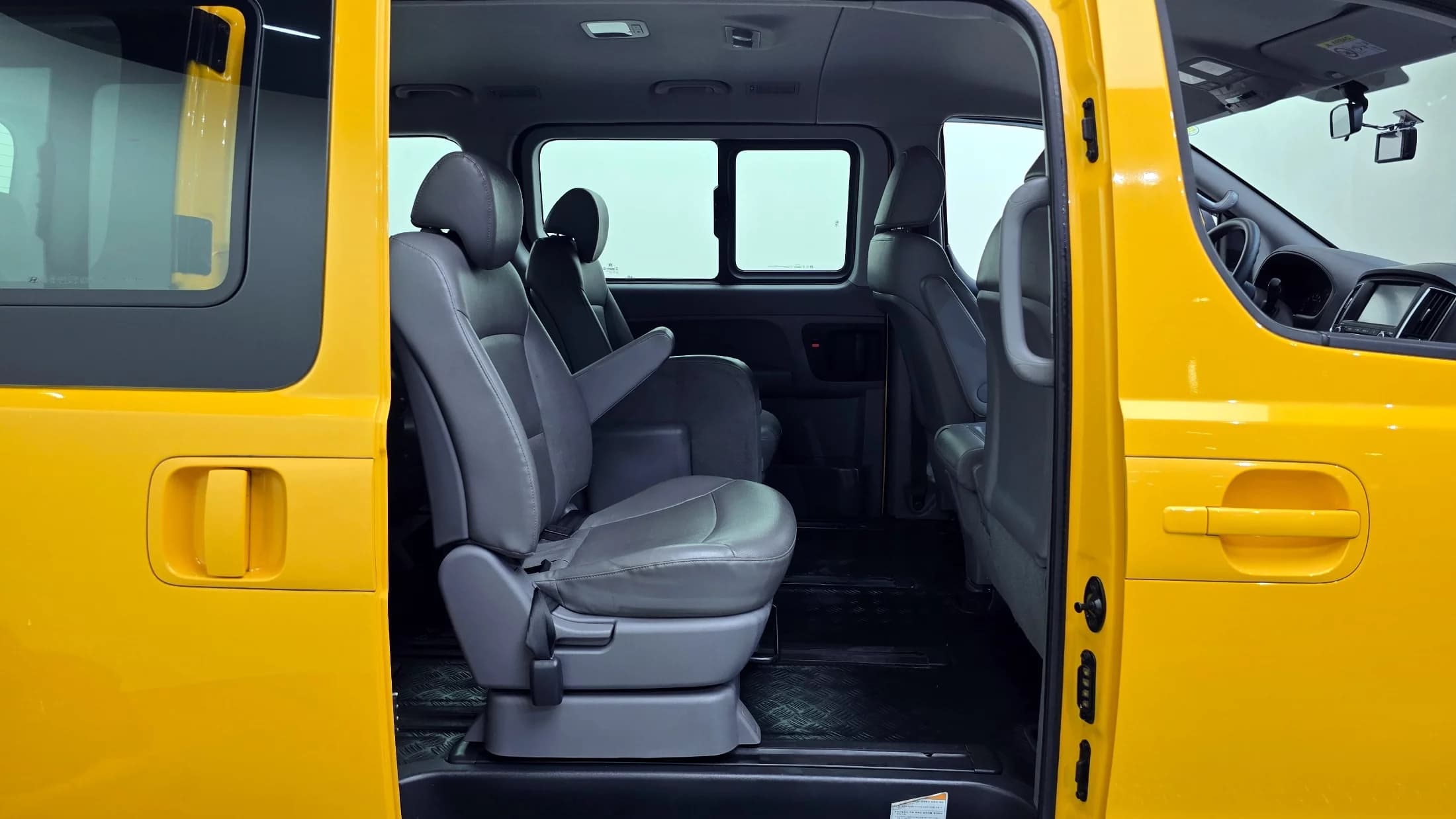 Hyundai Starex School Bus LPi, 2021 г. 56282 км. — фото 13