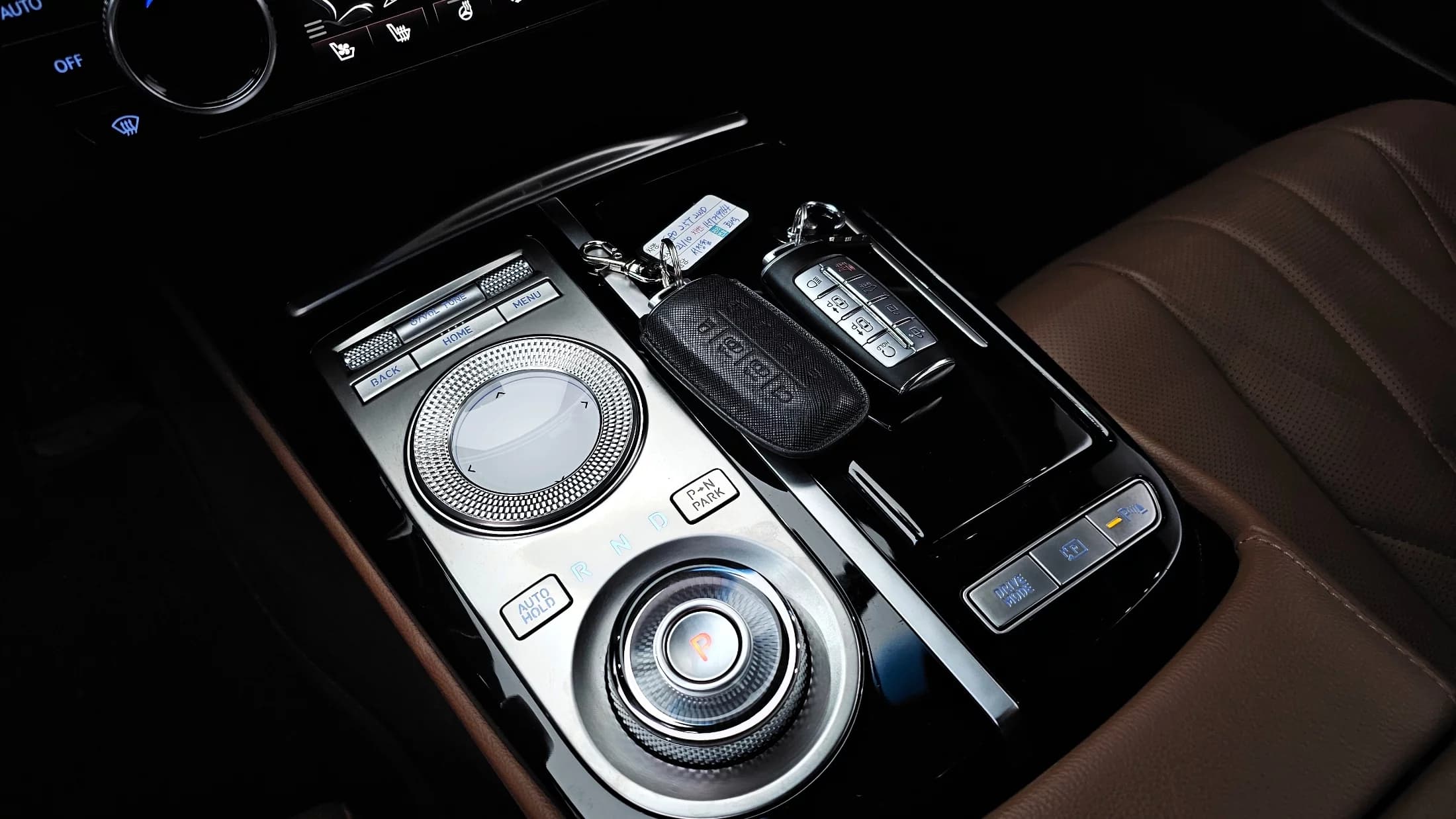 Genesis G80 Gasoline 2.5 Turbo 2WD, 2021 г. 79438 км. — фото 9