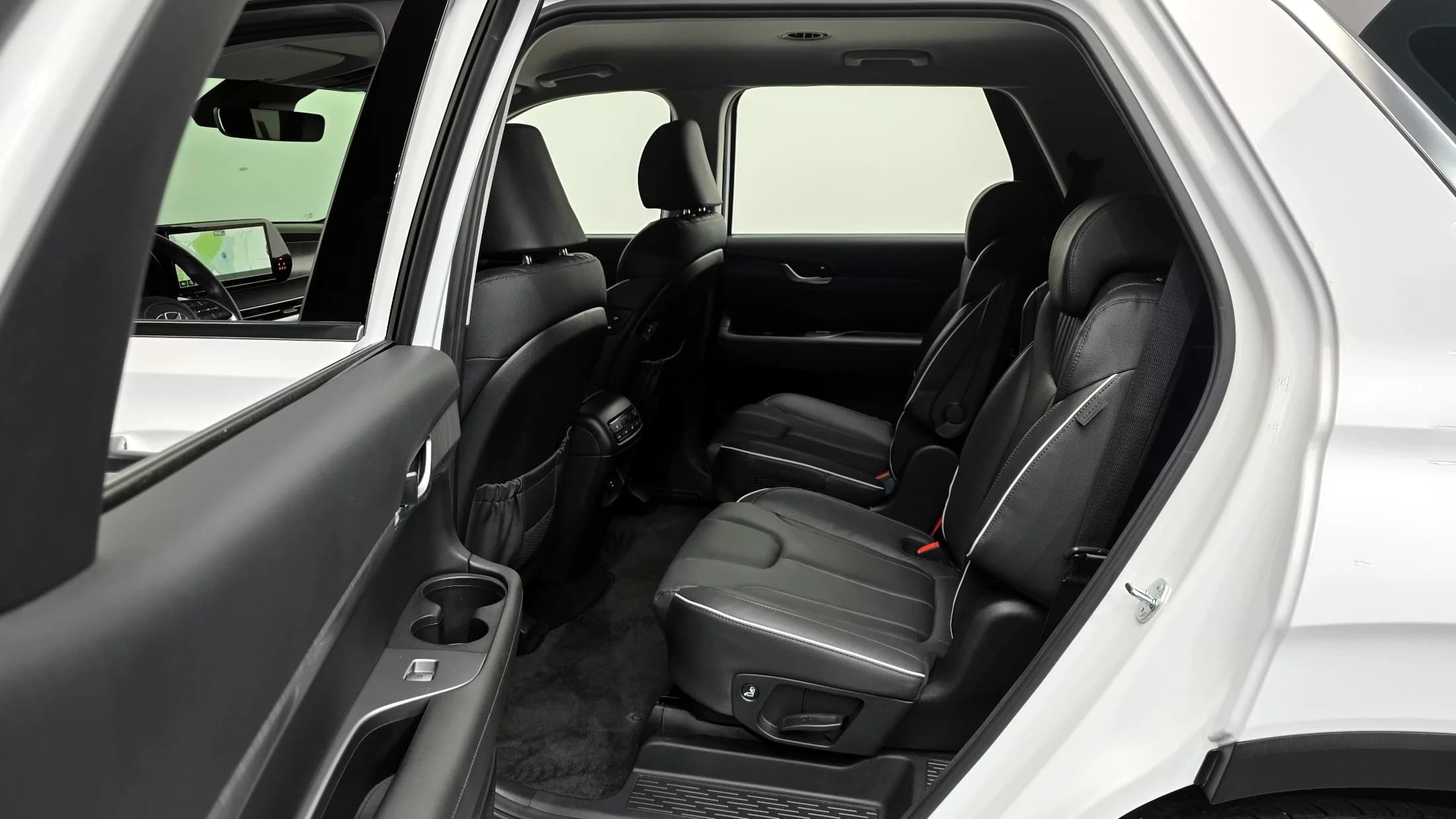 Hyundai Palisade Diesel 2.2 2WD Le Blanc, 2023 г. 23787 км. — фото 20