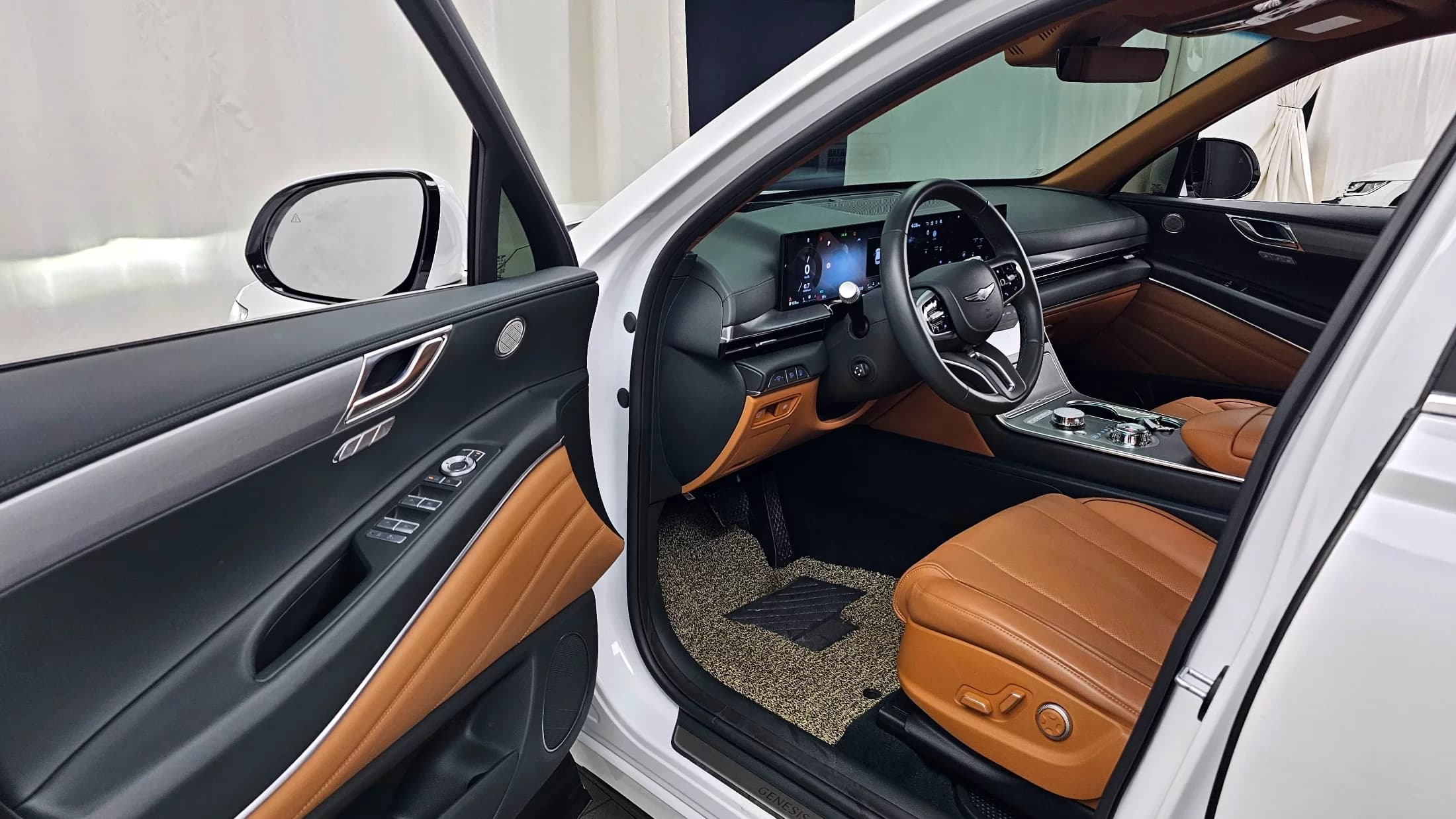 Genesis GV80 2.5T Gasoline AWD, 2024 г. 22080 км. — фото 10