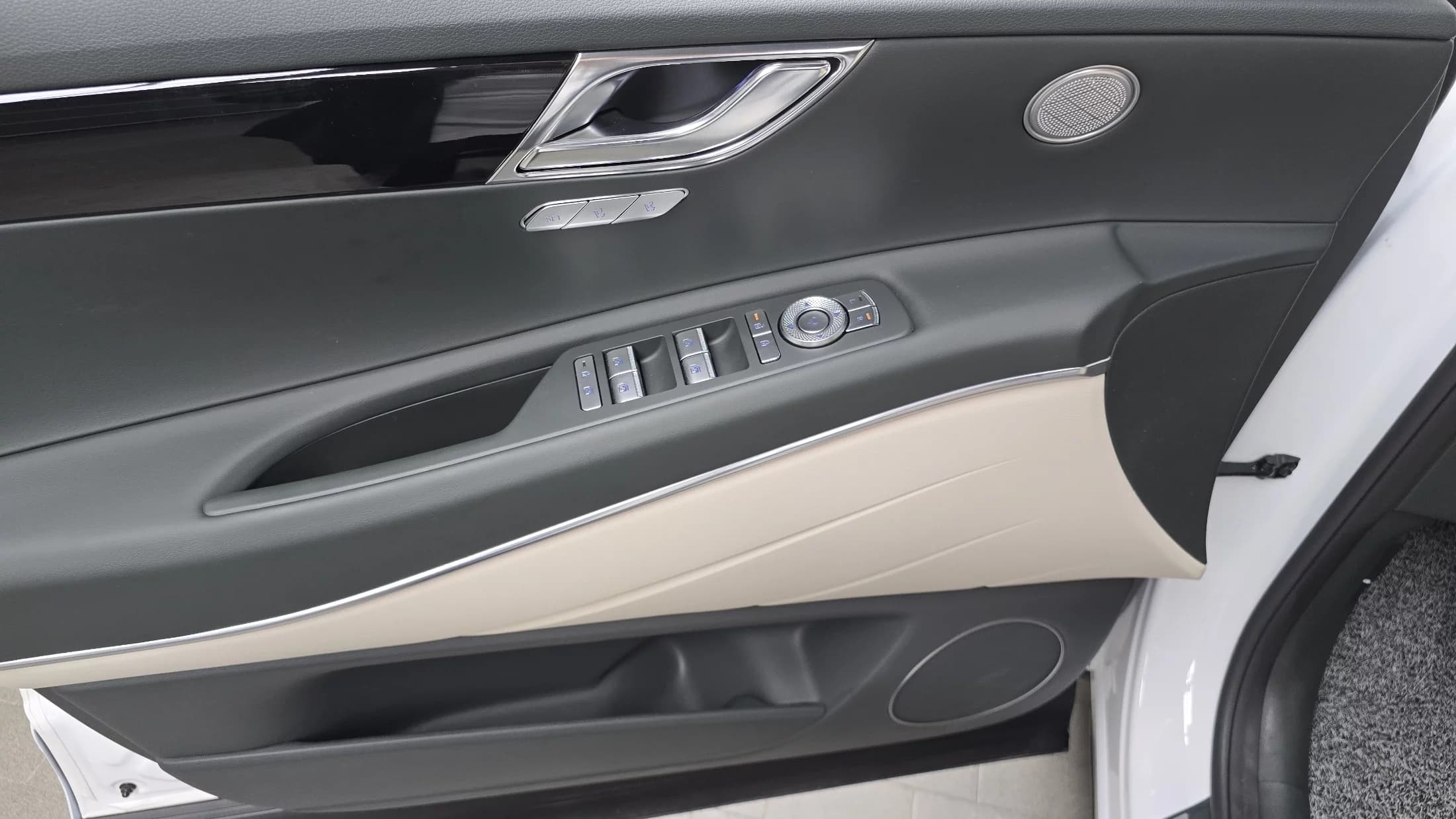 Genesis GV80 2.5T Gasoline AWD, 2025 г. 4250 км. — фото 18
