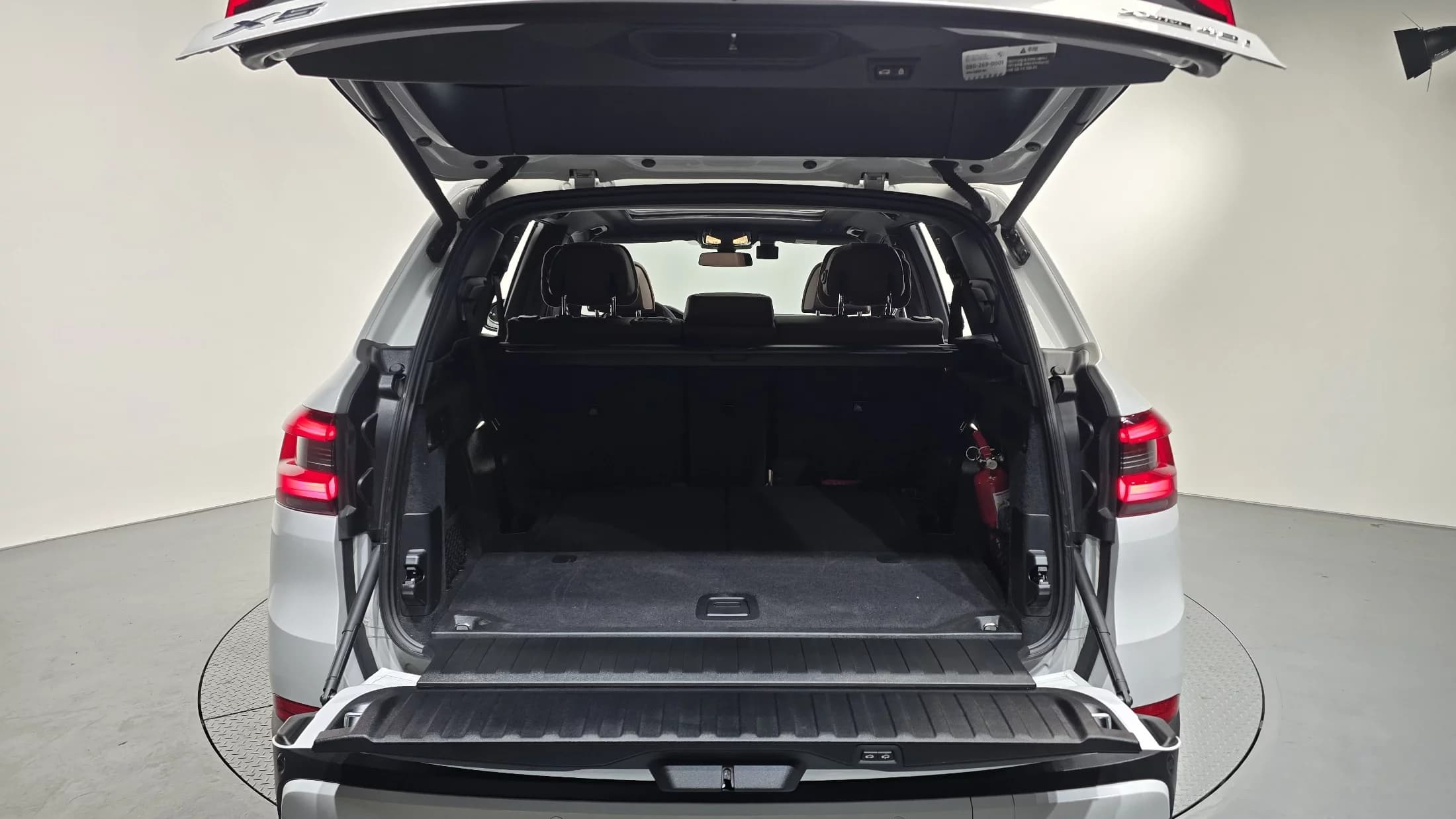 BMW X5 xDrive 40i xLine, 2023 г. 26904 км. — фото 20