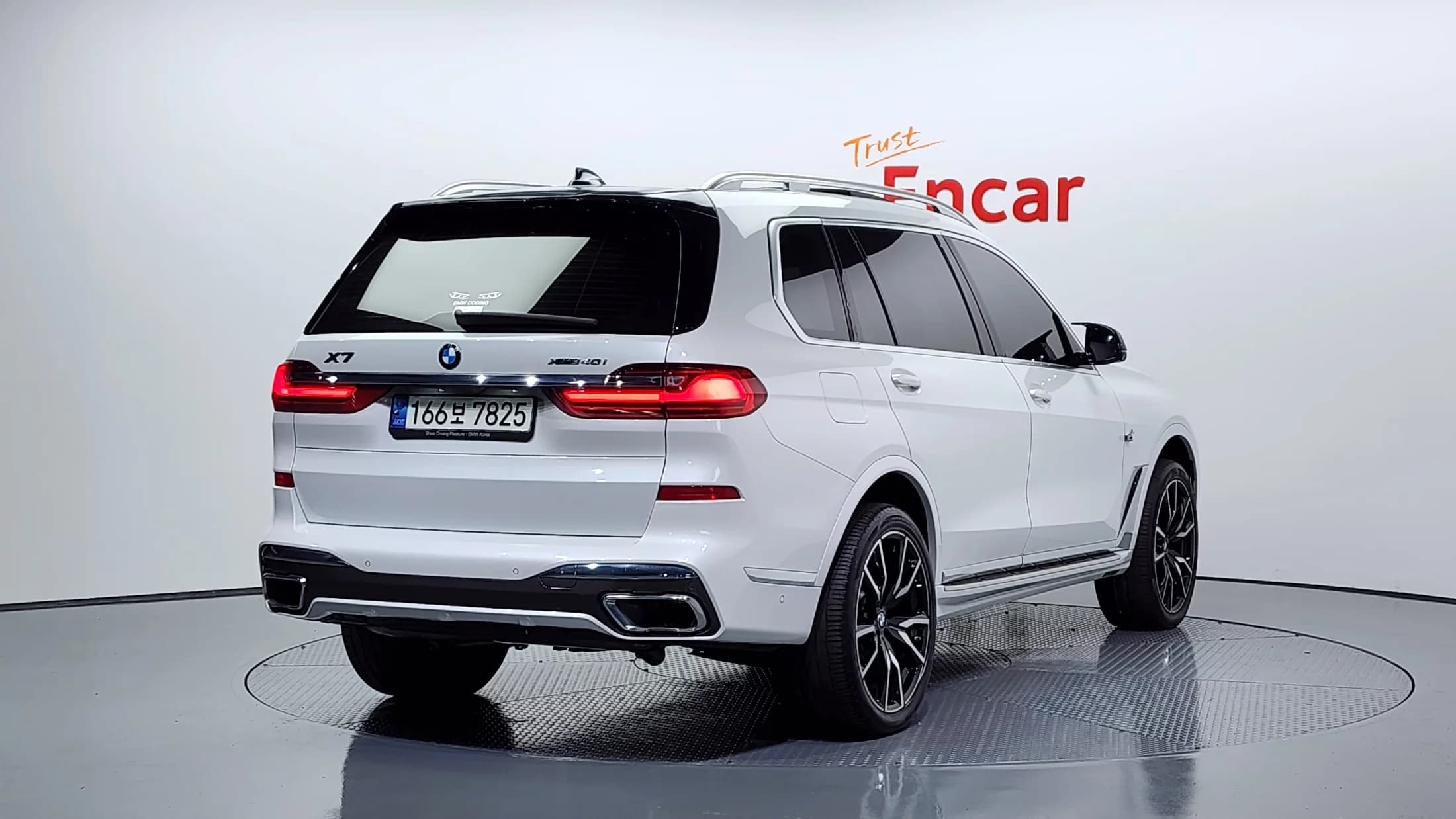BMW X7 xDrive 40i M Sport 6STR, 2021 г. 53747 км. — фото 2