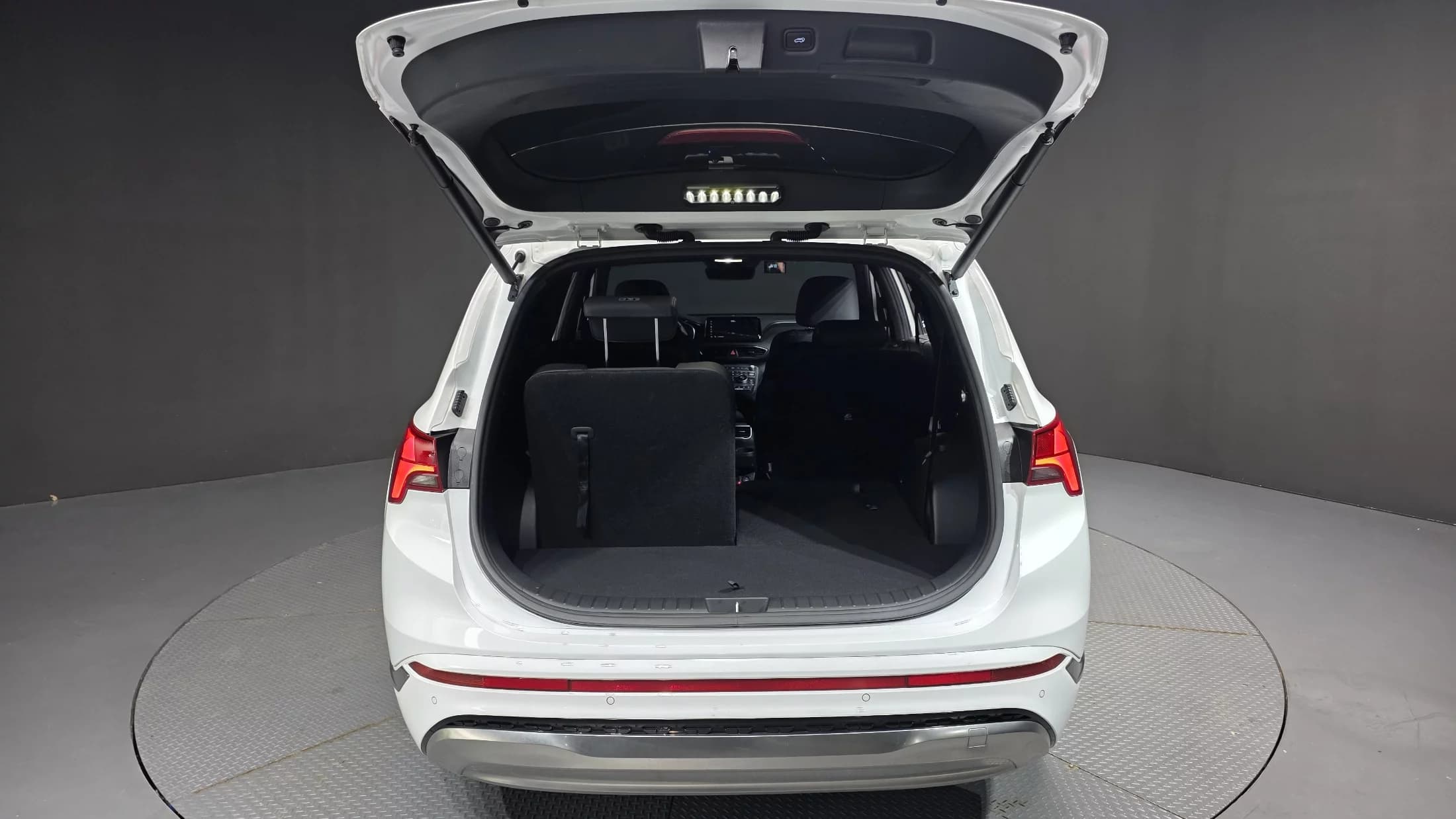 Hyundai Santa Fe Gasoline 2.5T 2WD Calligraphy, 2022 г. 24772 км. — фото 20