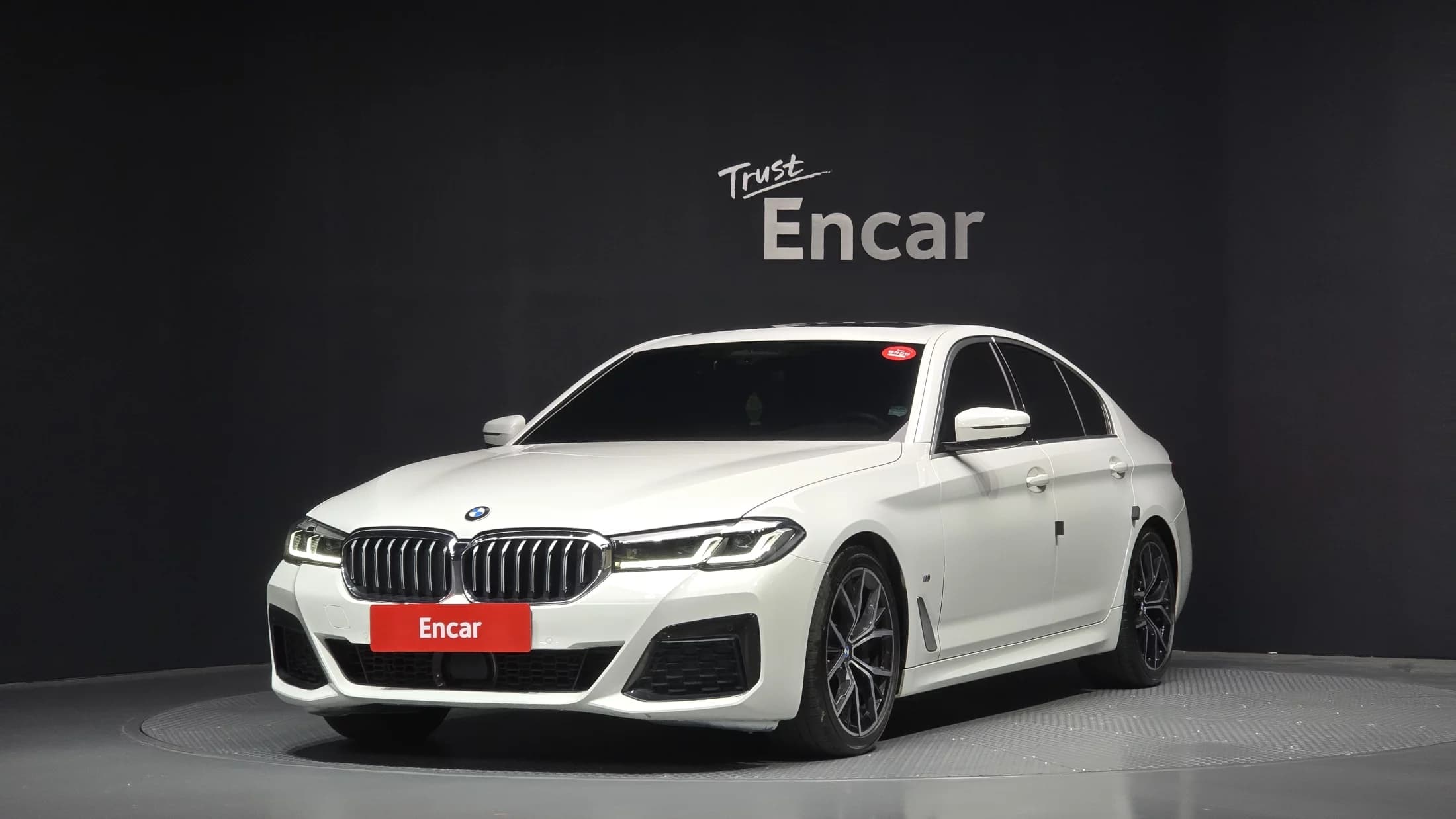 BMW 5-Series 530i M Sport Package, 2021 г. 140421 км.