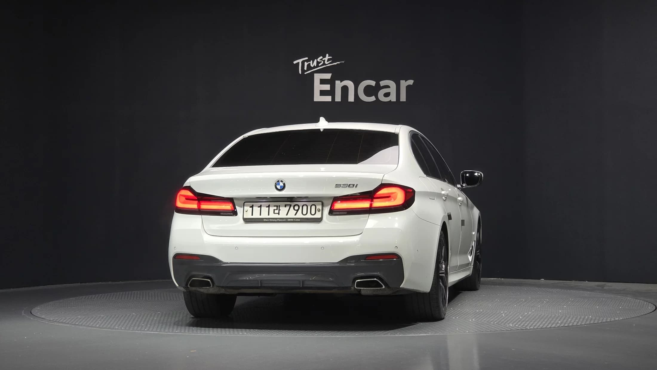 BMW 5-Series 530i M Sport Package, 2021 г. 140421 км. — фото 4