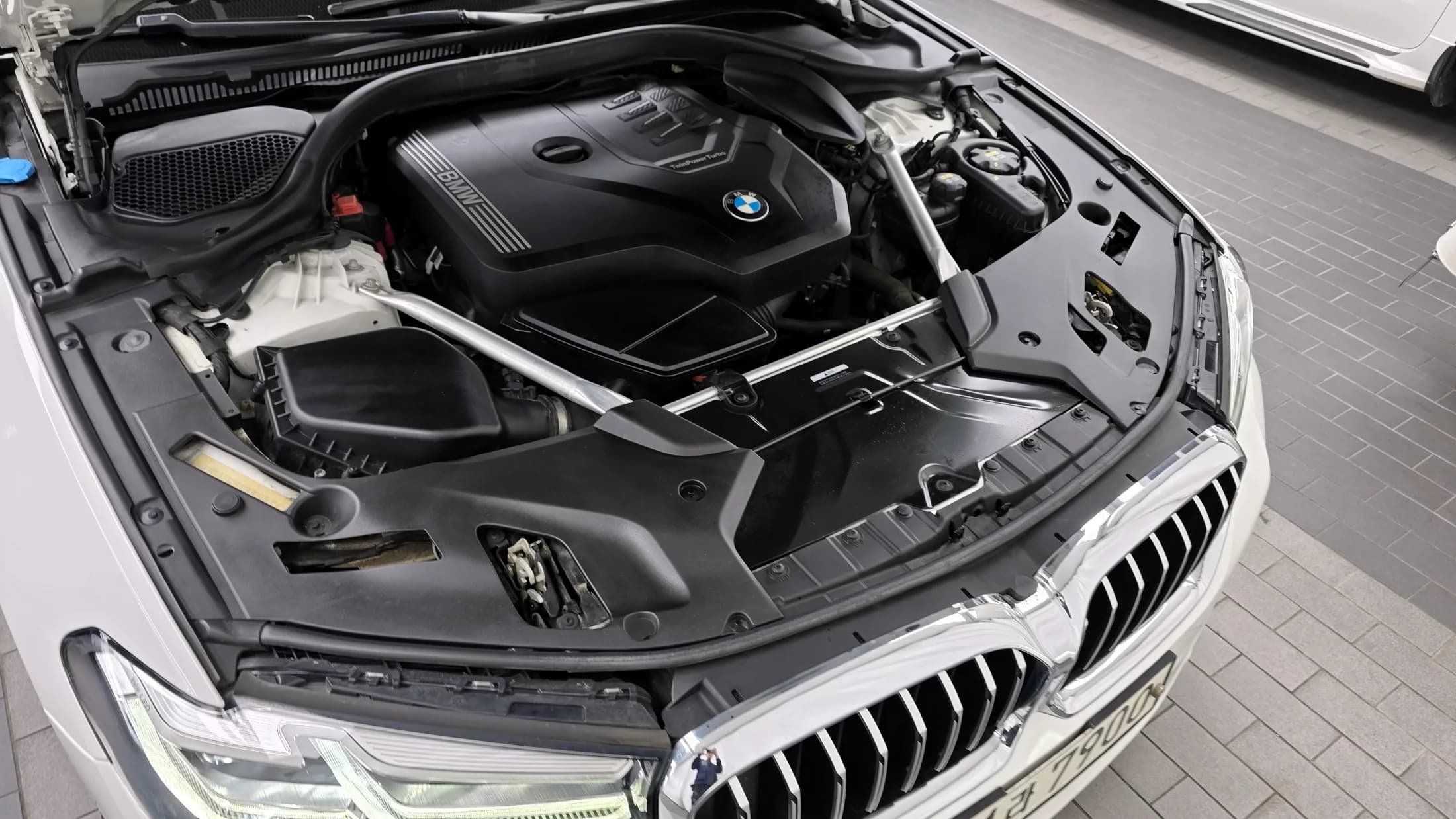 BMW 5-Series 530i M Sport Package, 2021 г. 140421 км. — фото 6
