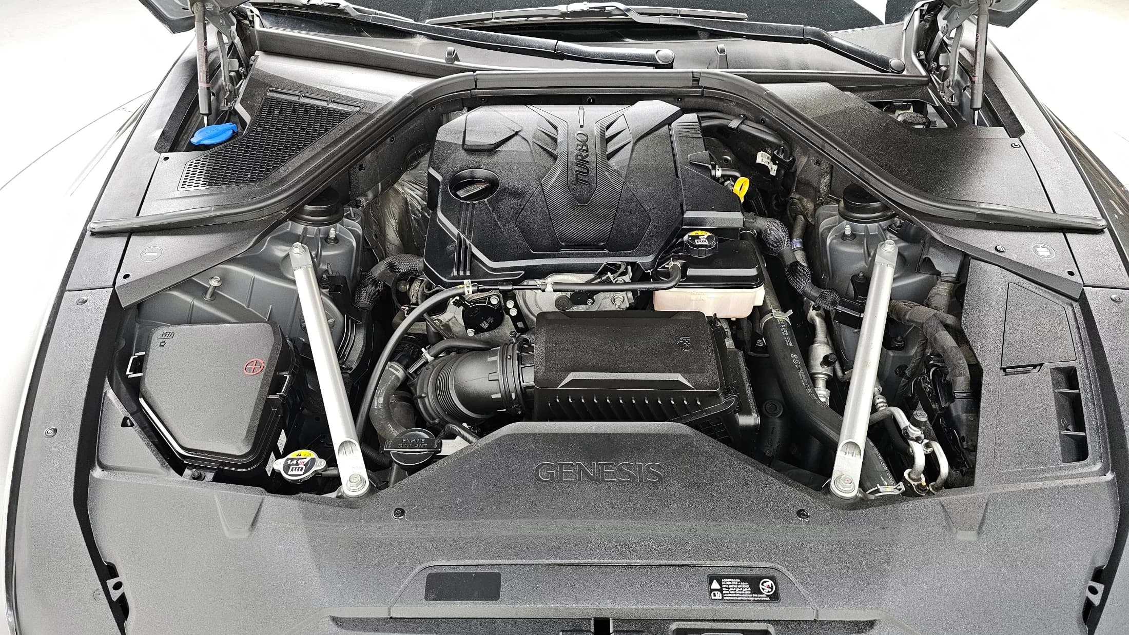 Genesis G80 Gasoline 2.5 Turbo AWD, 2021 г. 135613 км. — фото 6