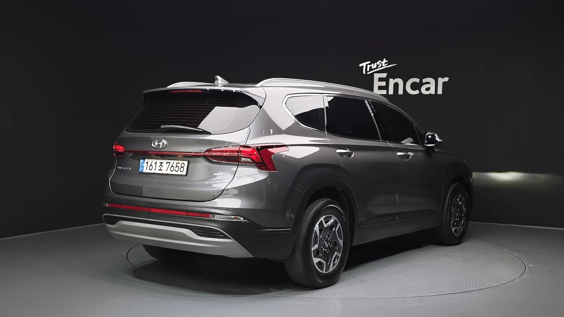 Hyundai Santa Fe HEV 1.6 4WD Prestige, гибрид, 2022 г. 93622 км. — фото 2