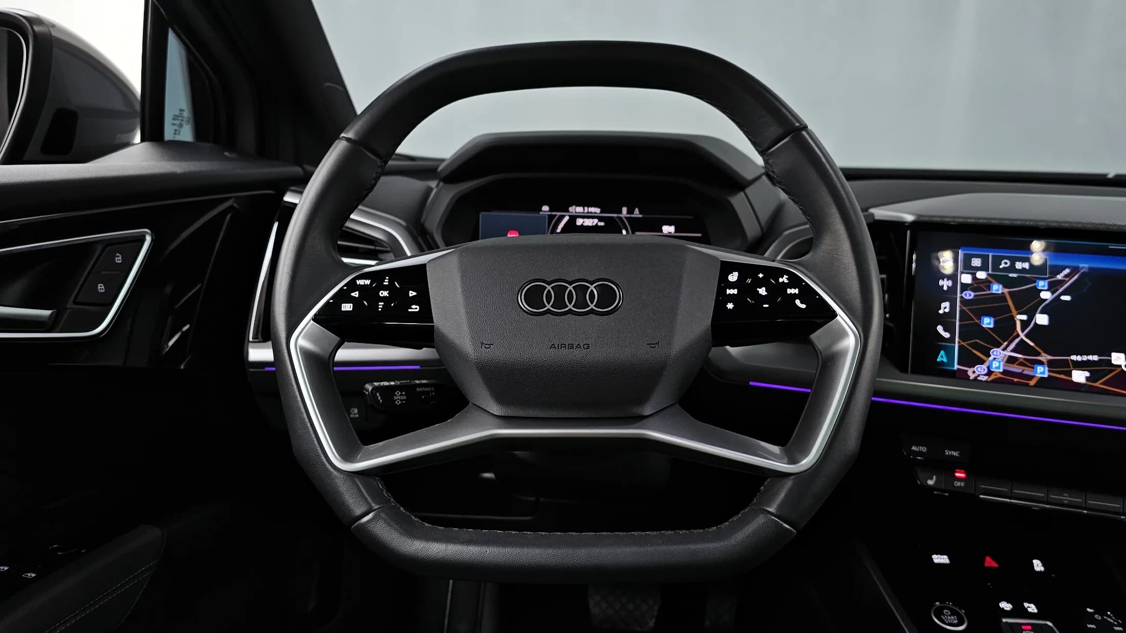Audi Q4 e-tron 40 Premium, электромобиль, 2023 г. 33502 км. — фото 13