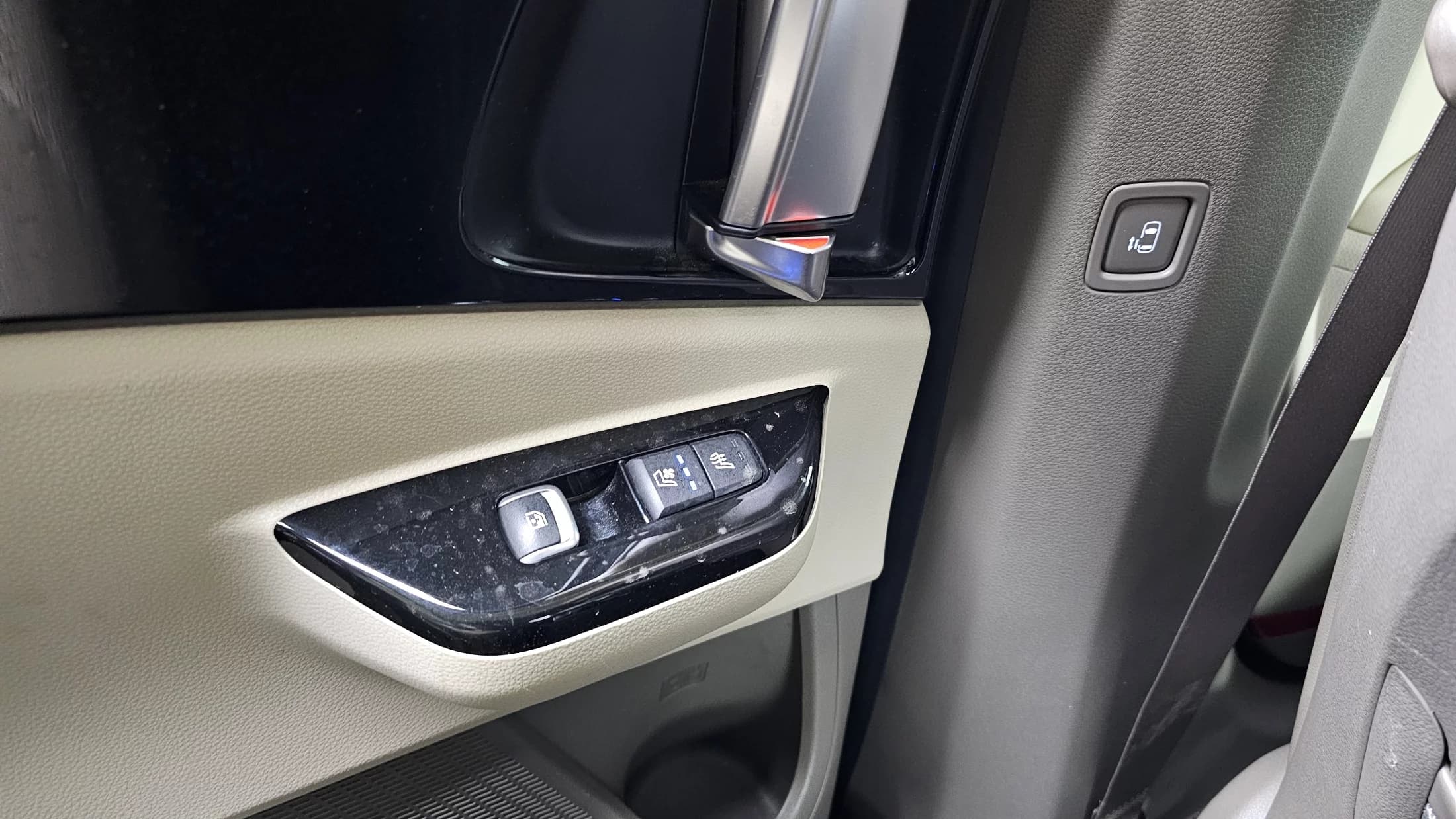 Kia Carnival 7-Seater Noblesse, 2021 г. 167414 км. — фото 19