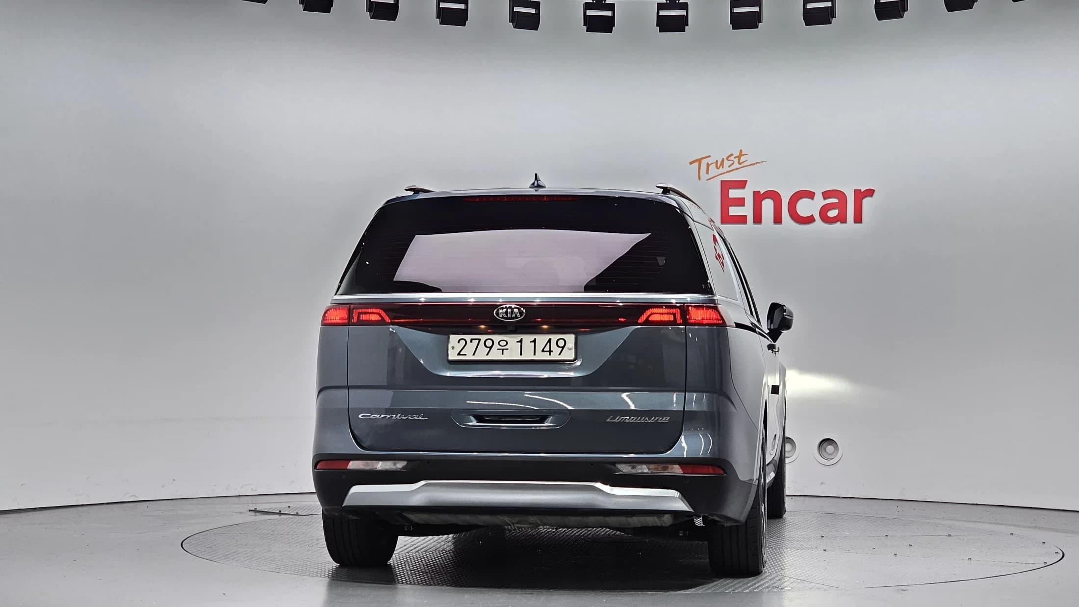 Kia Carnival 7-Seater Noblesse, 2021 г. 167414 км. — фото 4
