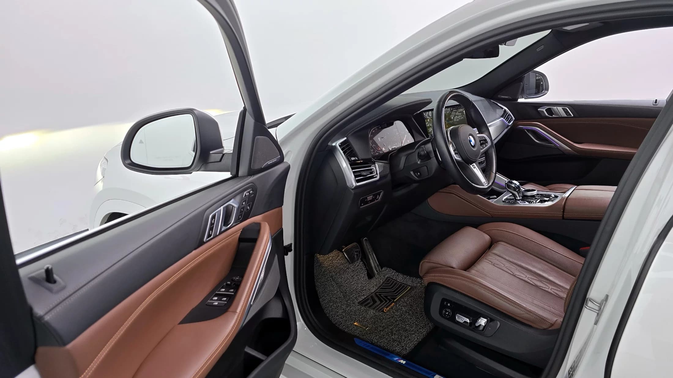 BMW X6 xDrive40i M Sport, 2023 г. 28191 км. — фото 10