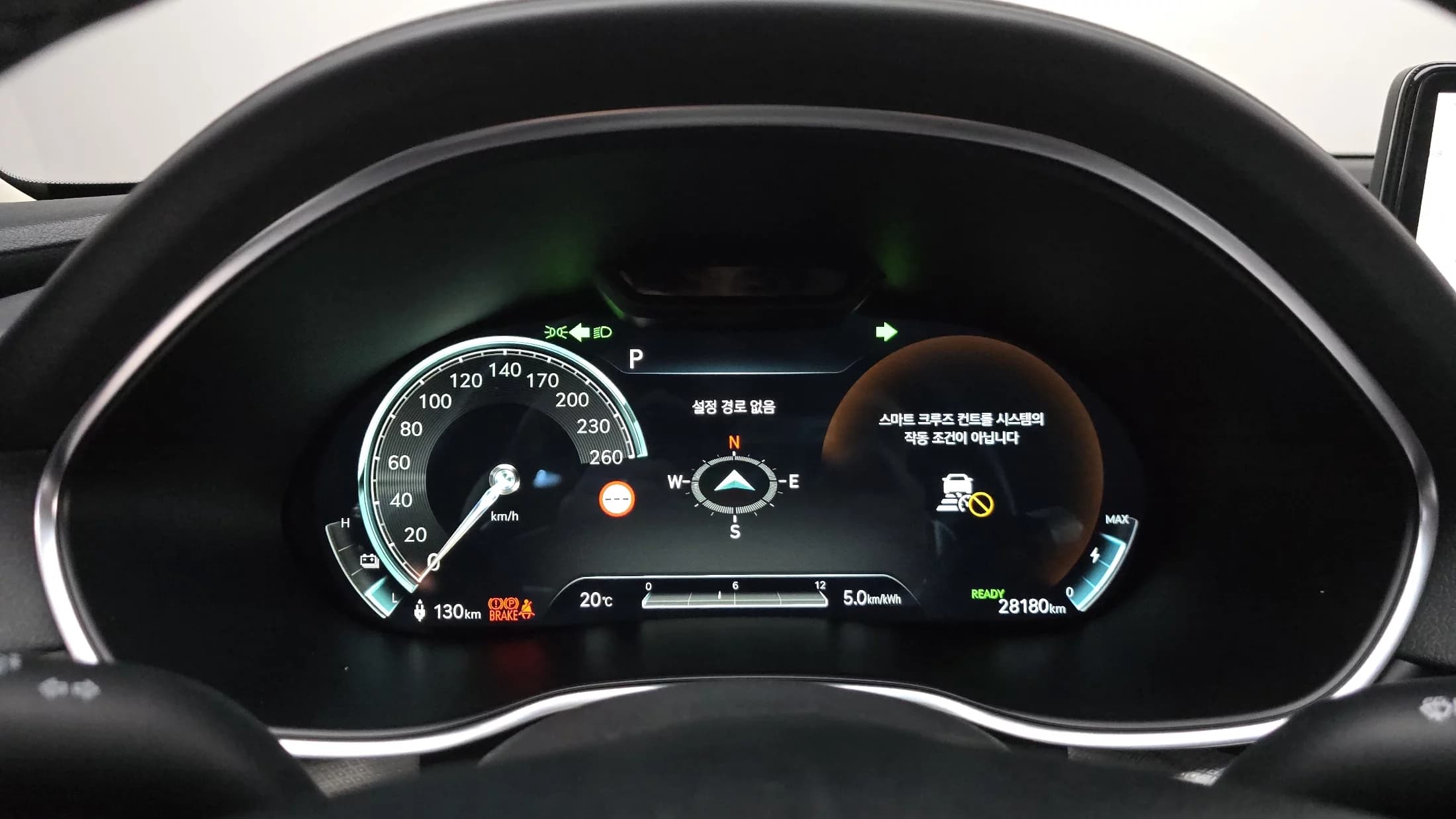 Genesis Electrified G80 e-AWD, электромобиль, 2022 г. 28248 км. — фото 8