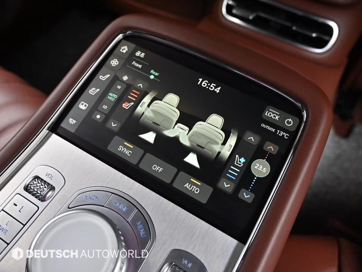 Genesis G90 Gasoline 3.5 Turbo AWD, 2023 г. 51138 км. — фото 16