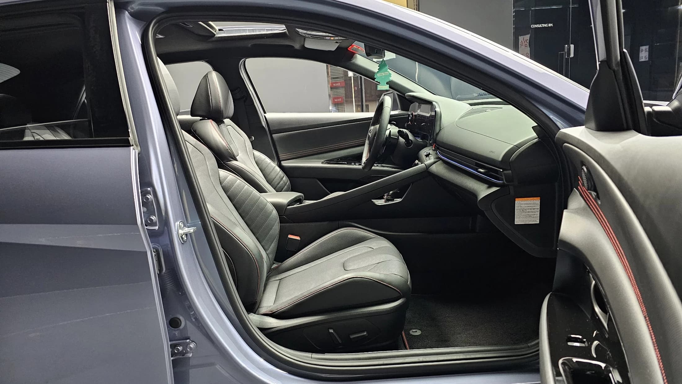 Hyundai AVANTE (Хендай Элантра) Inspiration N Line, гибрид, 2025 г. 23876 км. — фото 10