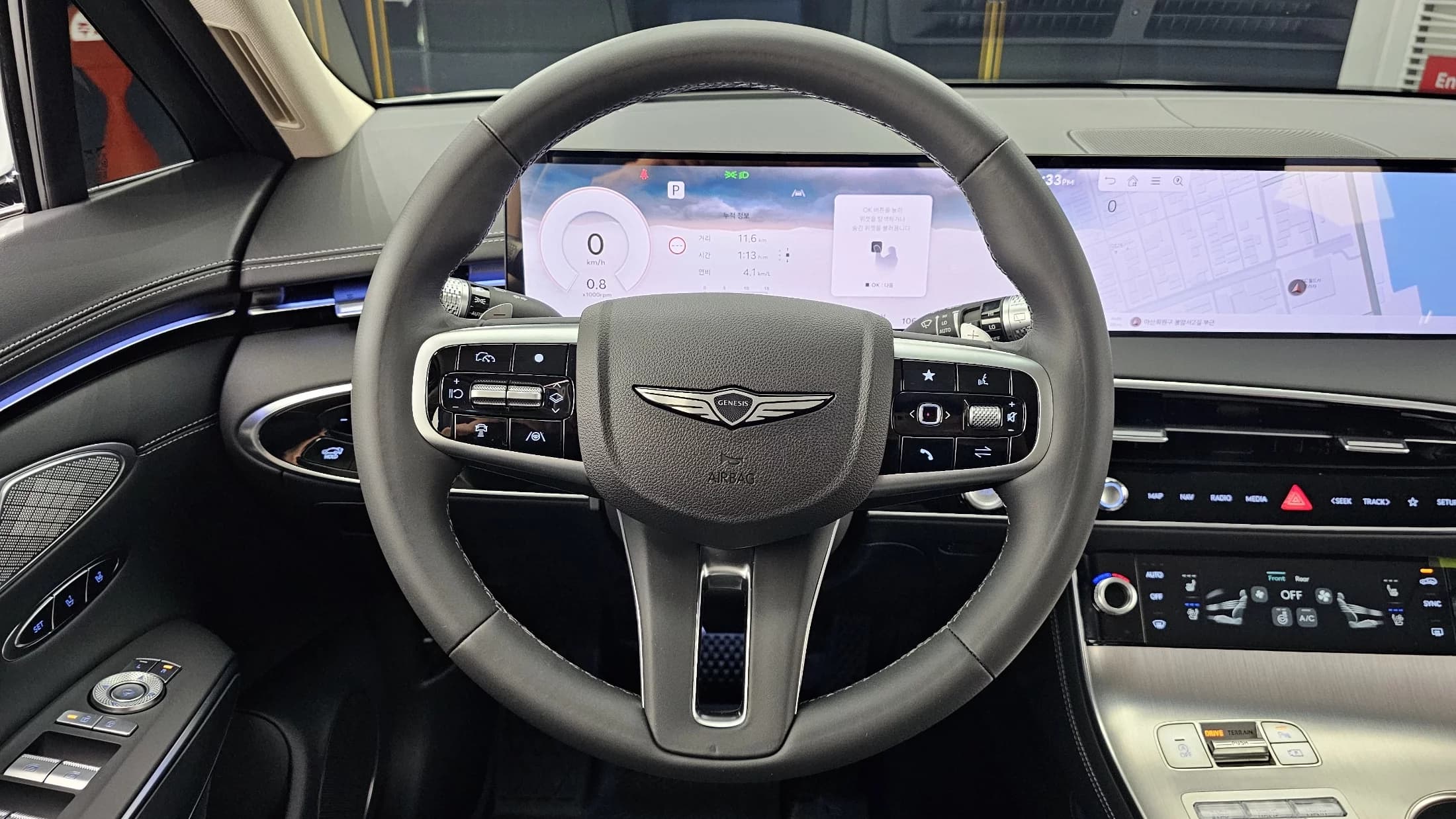 Genesis GV70 2.5T Gasoline AWD, 2024 г. 10765 км. — фото 13