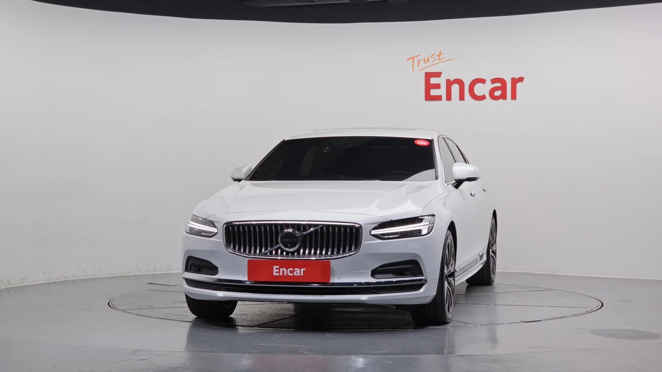 Volvo S90 B5 Inscription, 2021 г. 99281 км. — фото 3