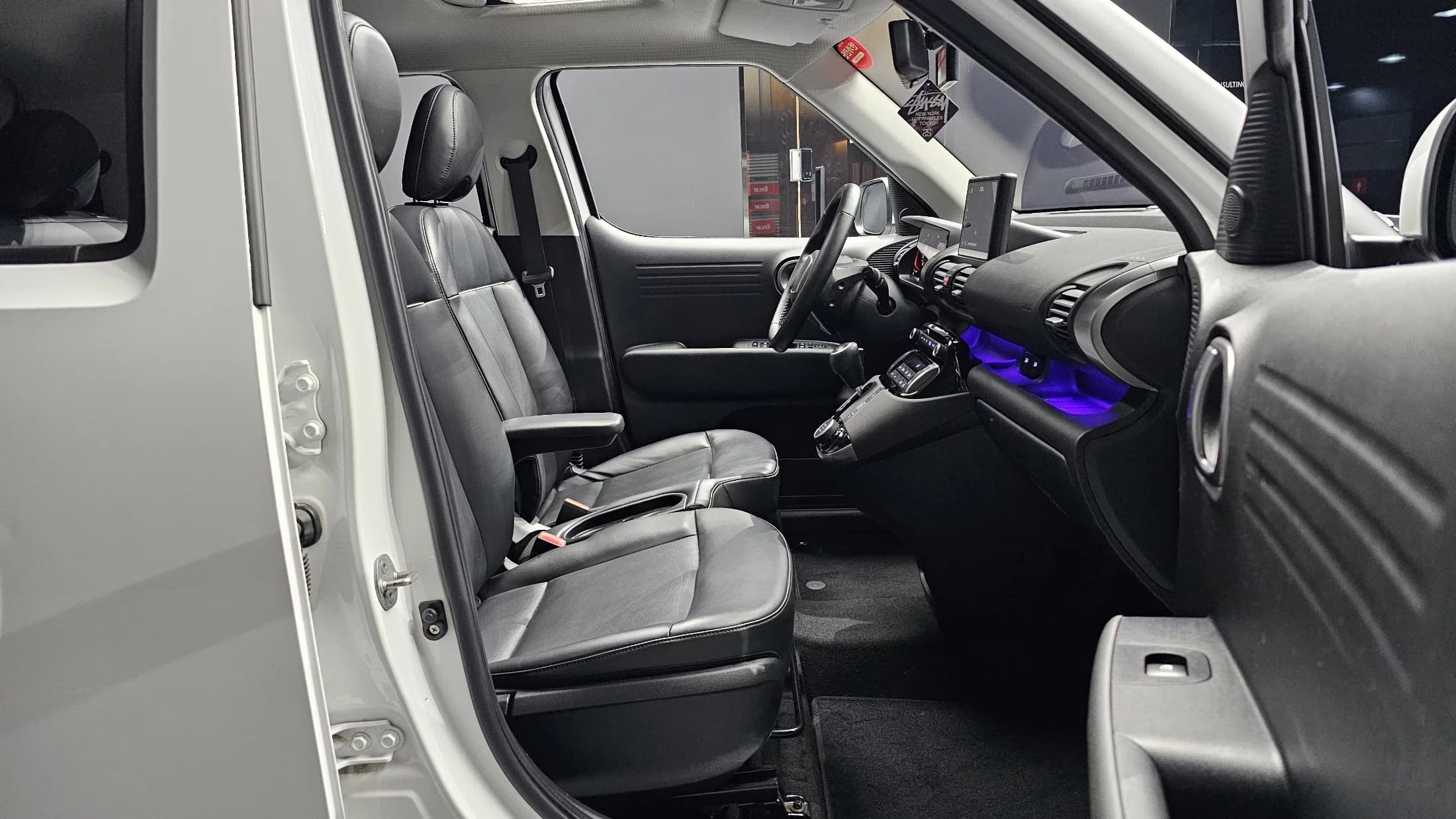Hyundai Casper Turbo Inspiration, 2022 г. 64180 км. — фото 10