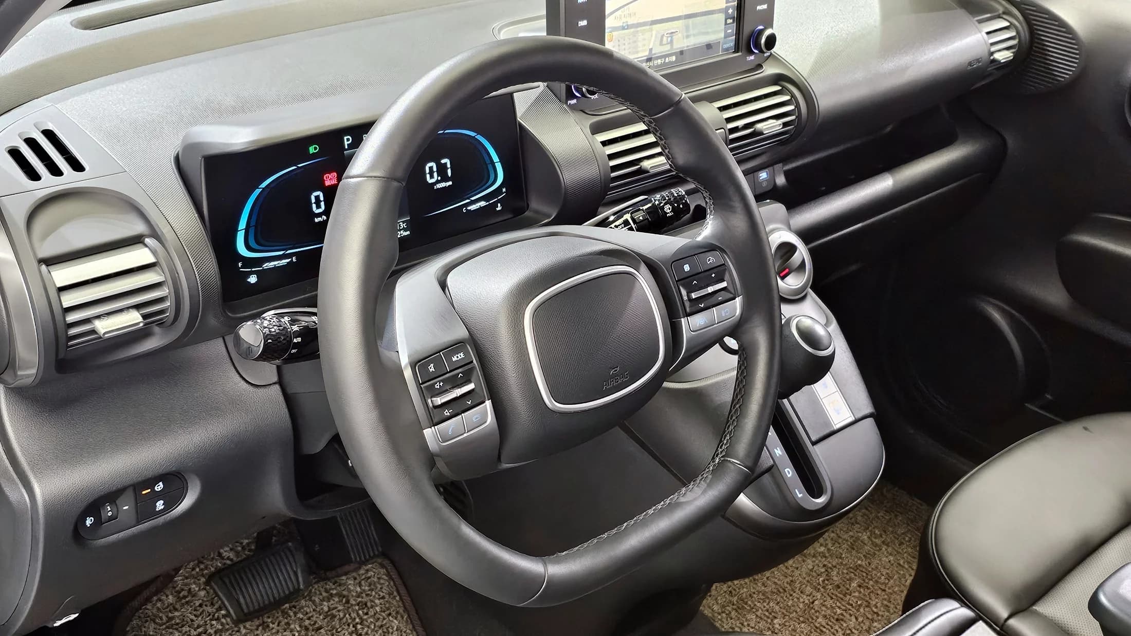Hyundai Casper Van Smart, 2022 г. 82536 км. — фото 13