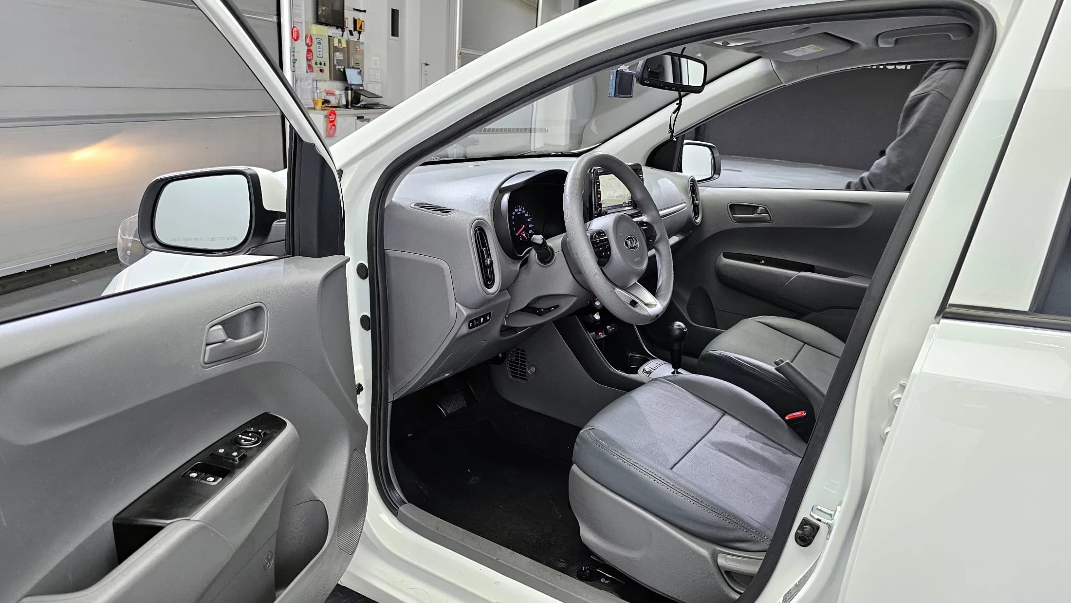 Kia Morning Van DLX, 2021 г. 23362 км. — фото 10