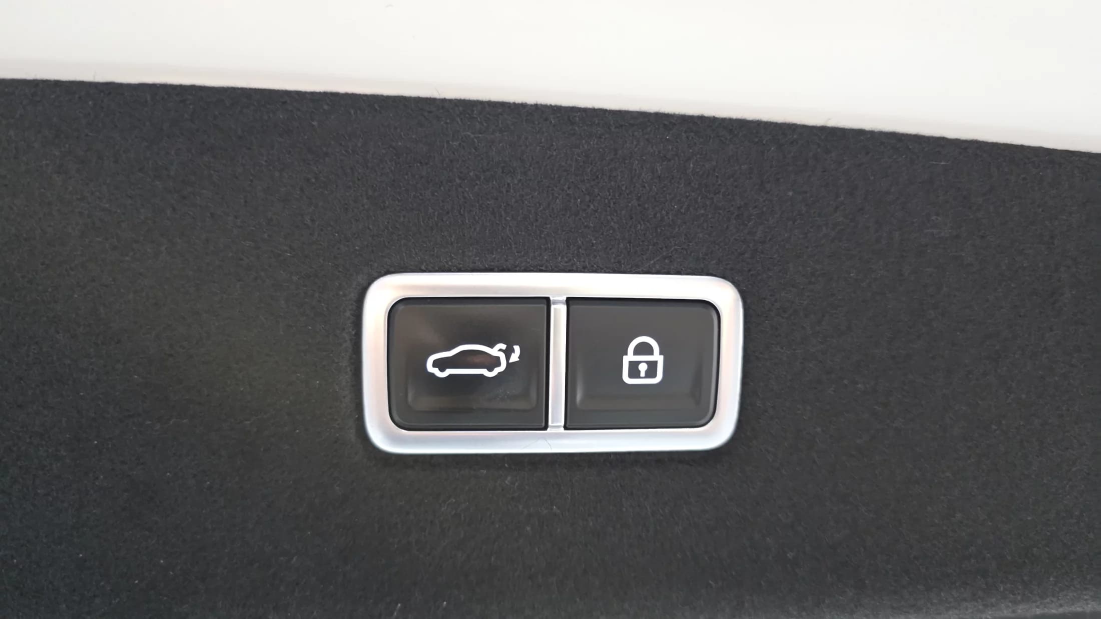Hyundai Ioniq 6 Long Range Exclusive, электромобиль, 2022 г. 128383 км. — фото 20