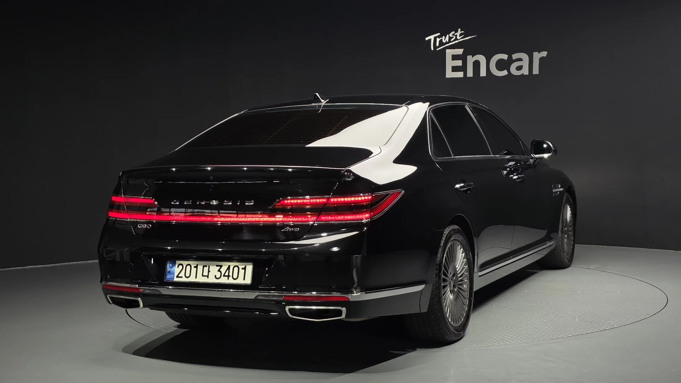 Genesis G90 3.8 AWD Luxury, 2021 г. 29888 км. — фото 2