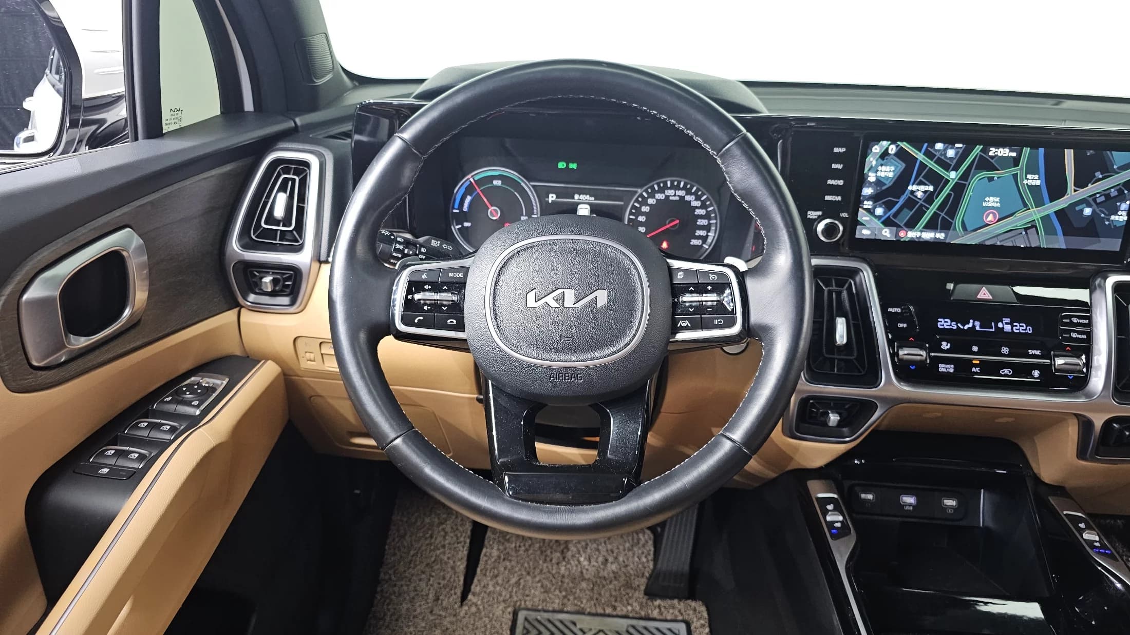 Kia Sorento HEV 1.6 2WD Prestige, гибрид, 2022 г. 47387 км. — фото 13