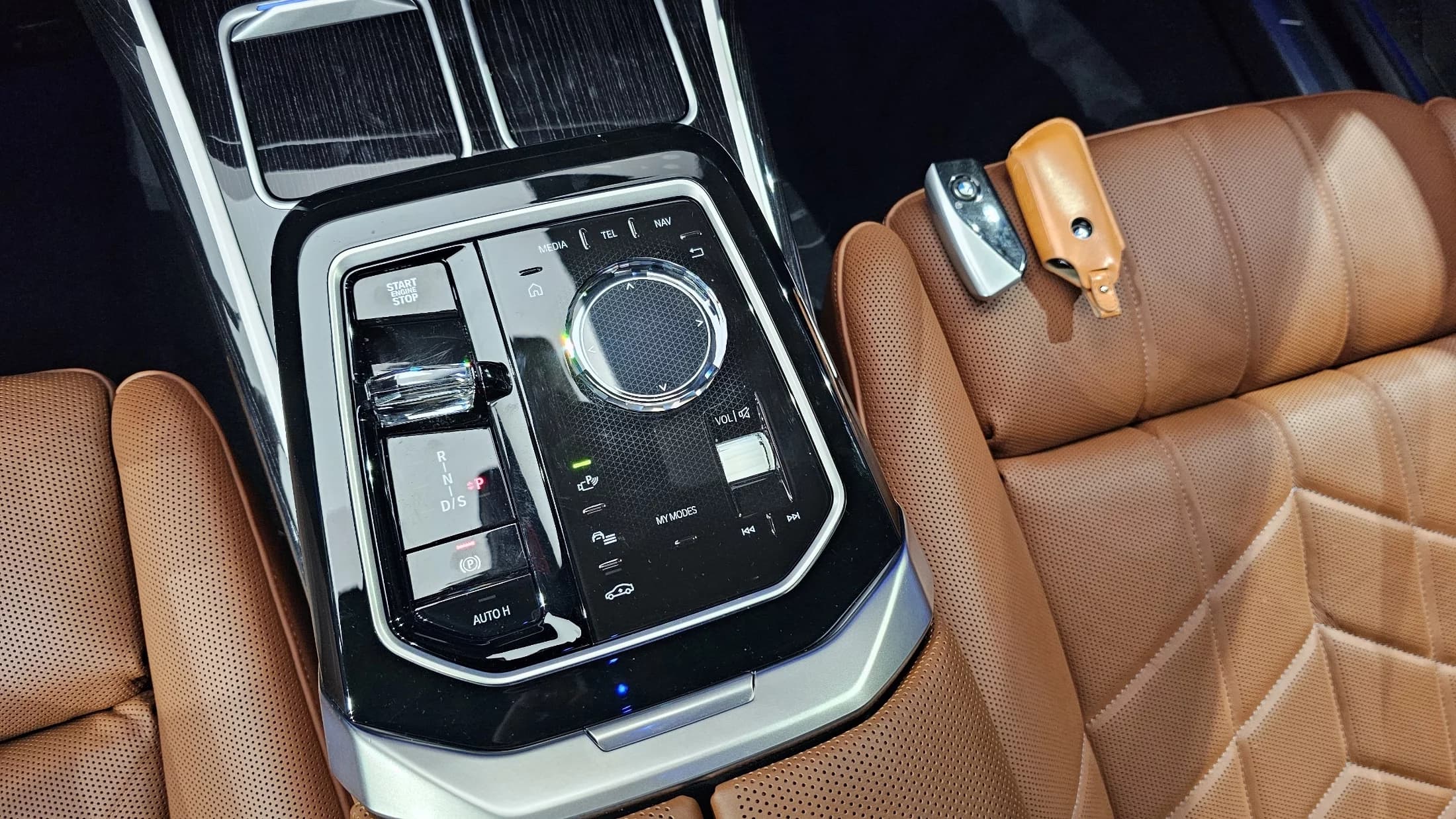 BMW 7-Series 740i xDrive M Sport, 2025 г. 28477 км. — фото 13