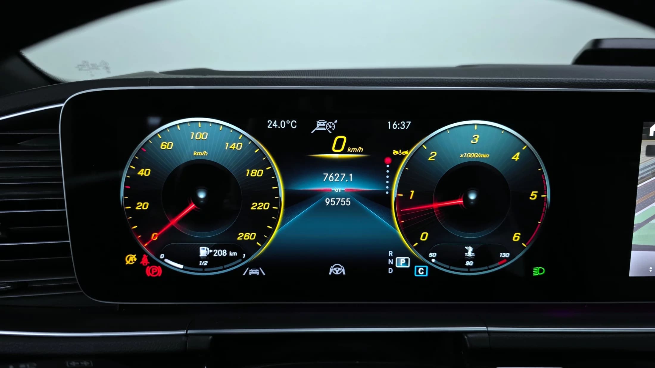 Mercedes-Benz GLE-Class GLE400d 4MATIC Coupe, 2022 г. 95799 км. — фото 8
