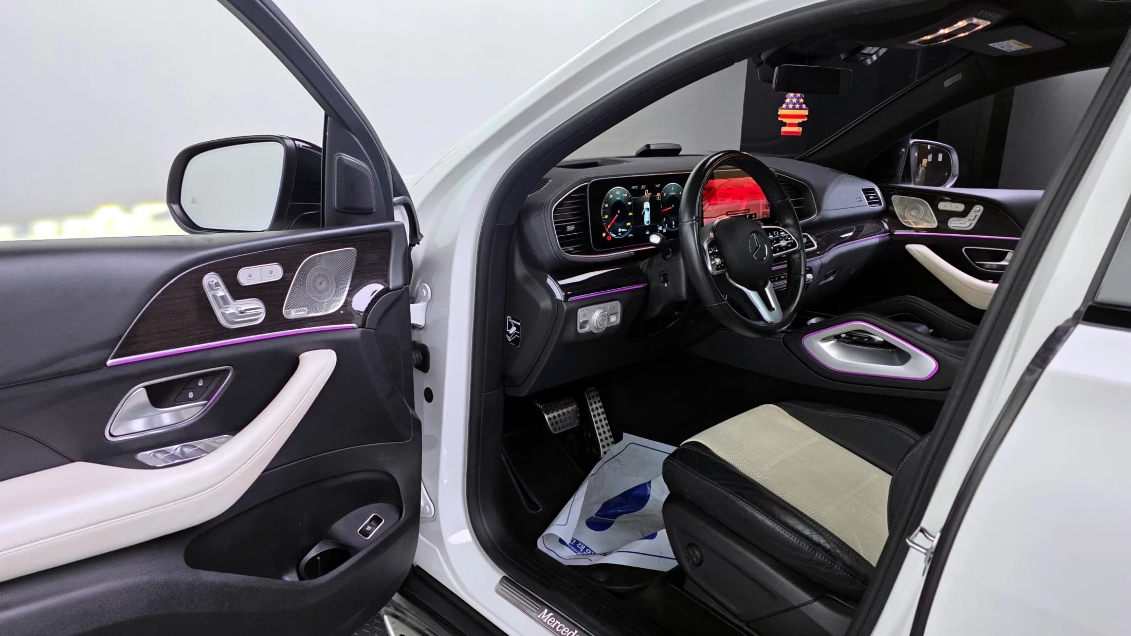 Mercedes-Benz GLE-Class GLE400d 4MATIC Coupe, 2022 г. 95799 км. — фото 10
