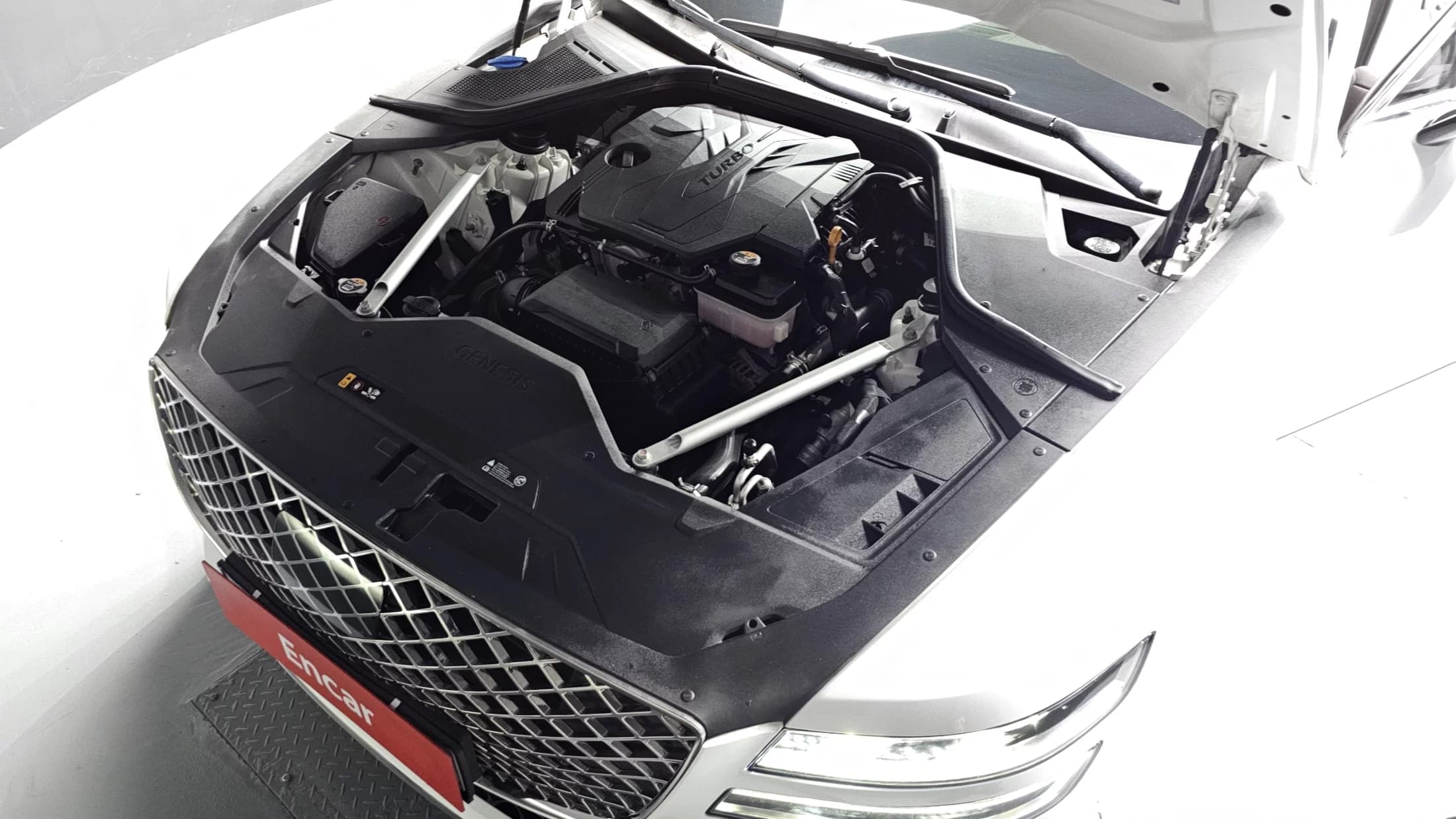 Genesis G80 Gasoline 2.5 Turbo 2WD, 2021 г. 70312 км. — фото 6