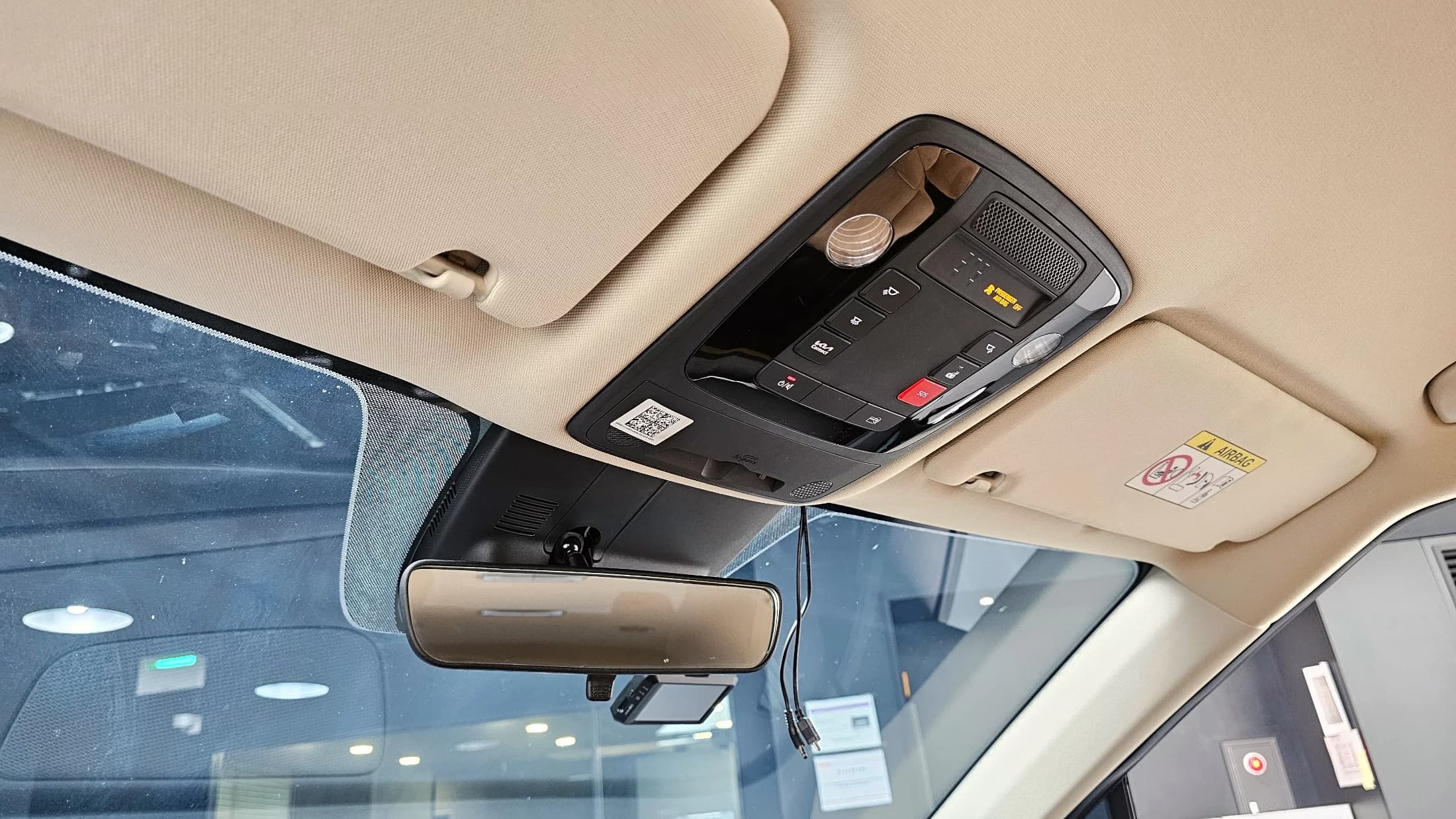 Kia Carnival 9-Seater Prestige, 2022 г. 45894 км. — фото 19