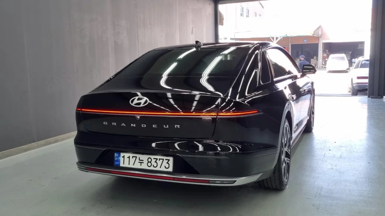 Hyundai Grandeur 2,5 Gasoline 2WD Exclusive, 2023 г. 71931 км. — фото 2