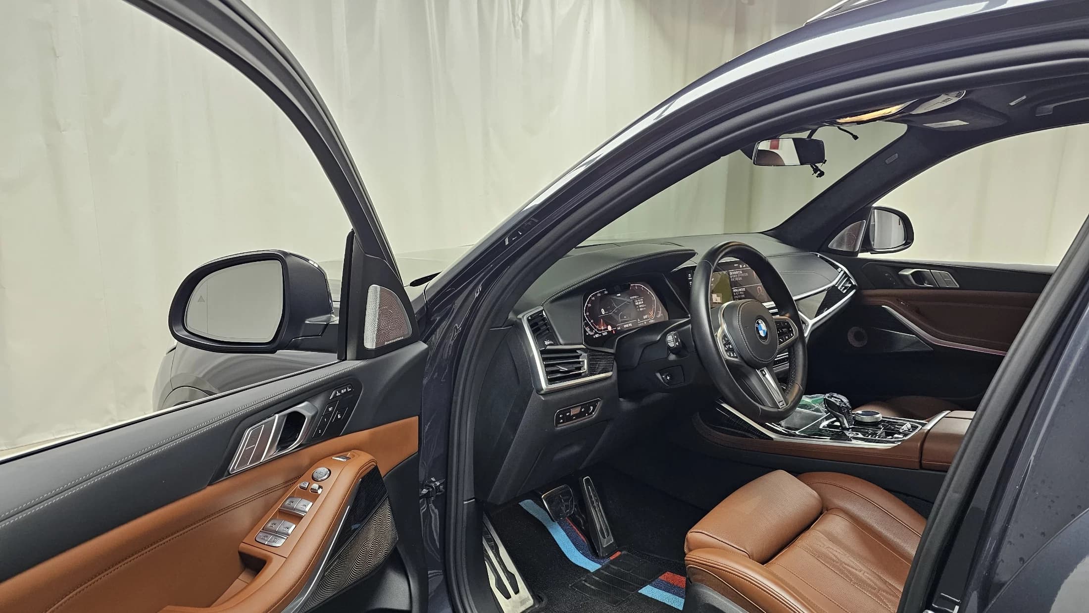 BMW X7 xDrive 40i M Sport 6STR, 2021 г. 37249 км. — фото 10
