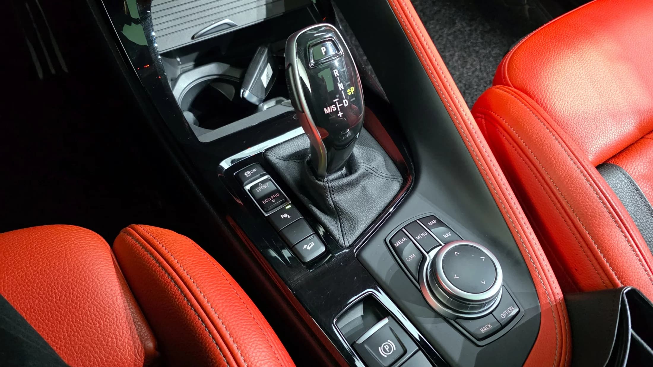 BMW X2 xDrive M35i, 2021 г. 63851 км. — фото 9