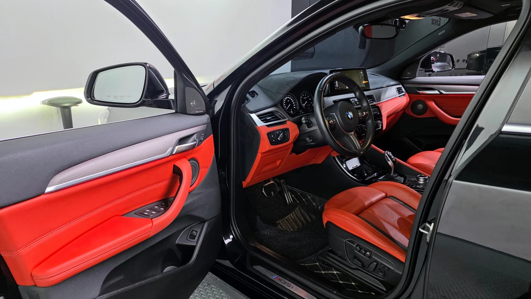 BMW X2 xDrive M35i, 2021 г. 63851 км. — фото 10