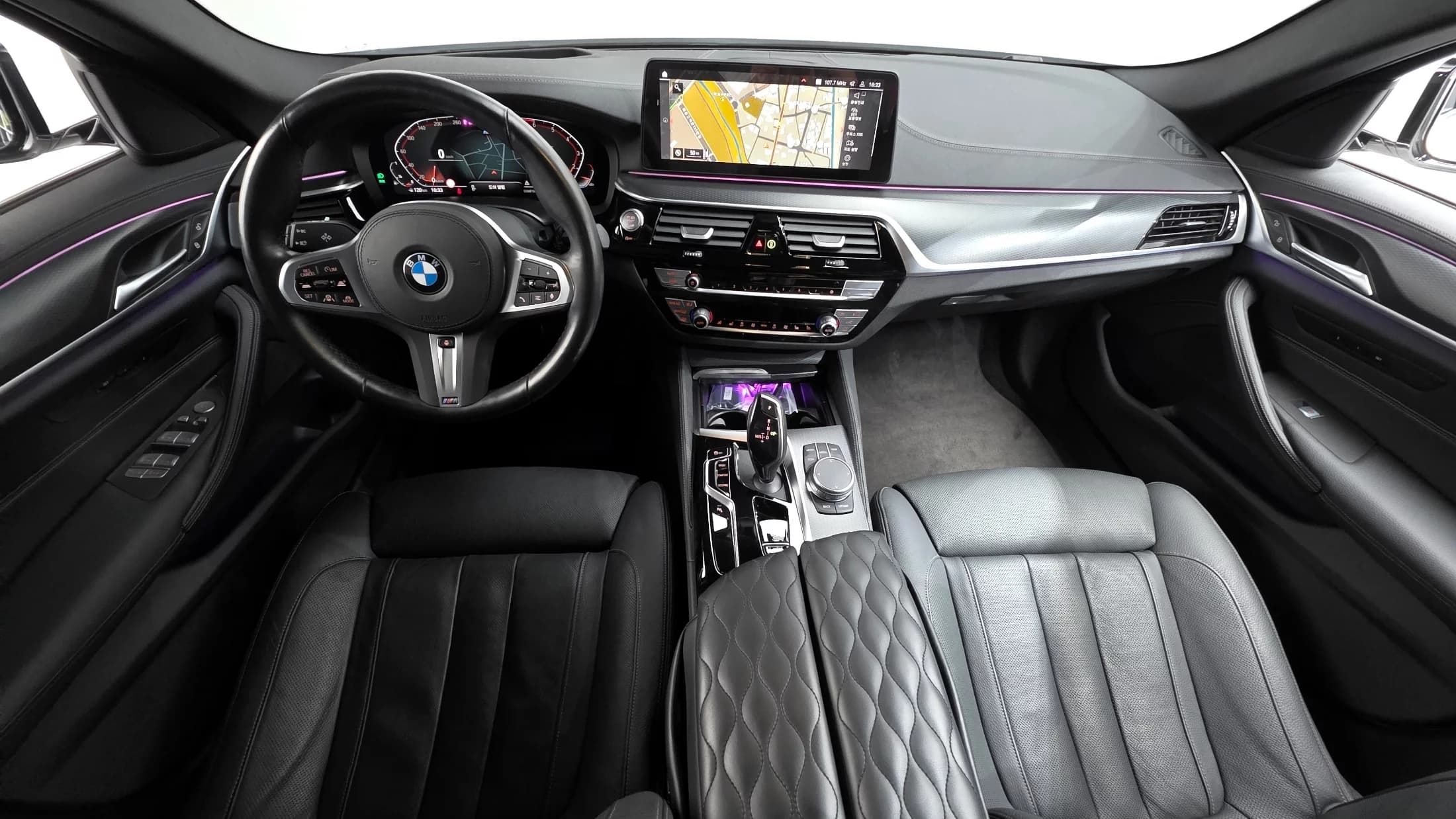 BMW 5-Series 520i M Sport, 2023 г. 35715 км. — фото 7