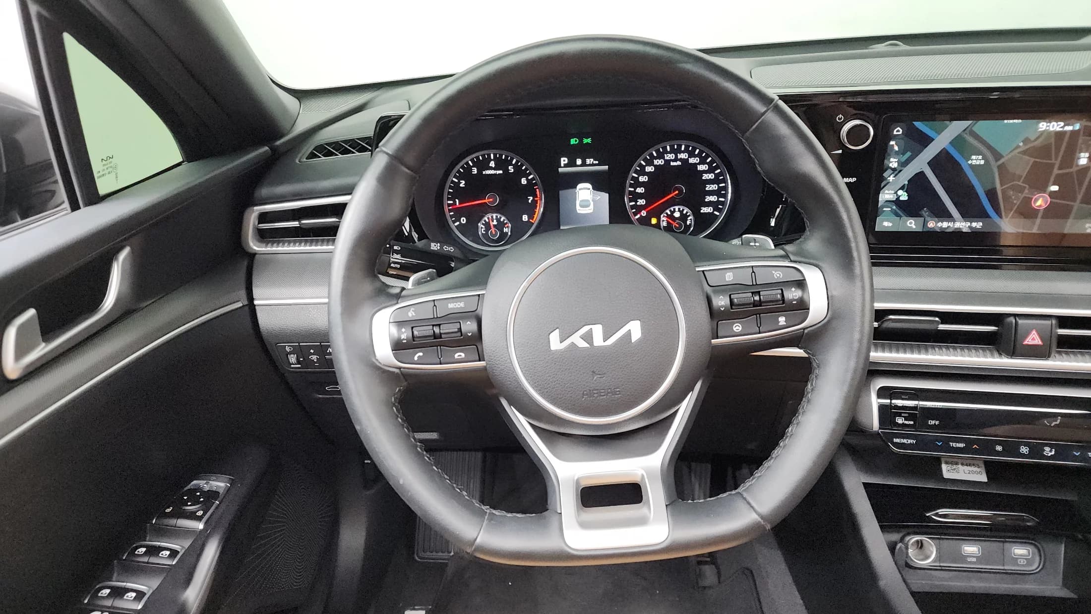 Kia K5 (Киа Оптима) 1.6 Turbo Prestige, 2023 г. 10013 км. — фото 13