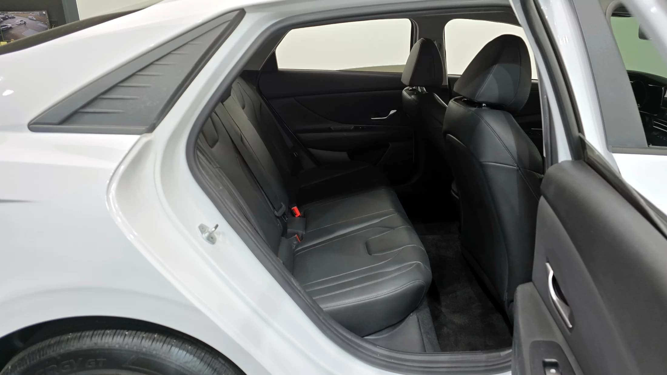 Hyundai AVANTE (Хендай Элантра) 1.6 Modern, 2021 г. 83793 км. — фото 12