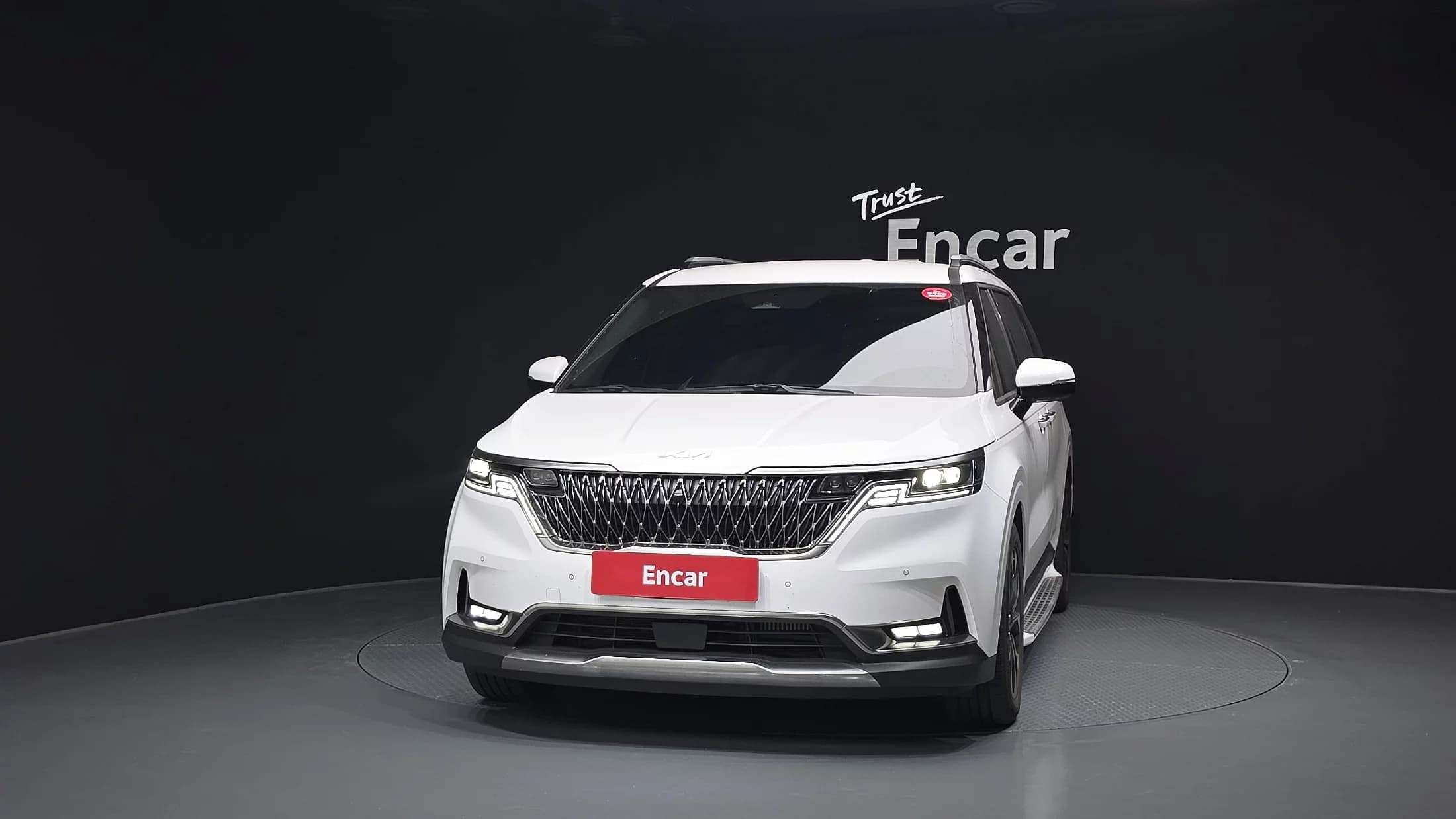 Kia Carnival 7-Seater Noblesse, 2022 г. 72818 км. — фото 3