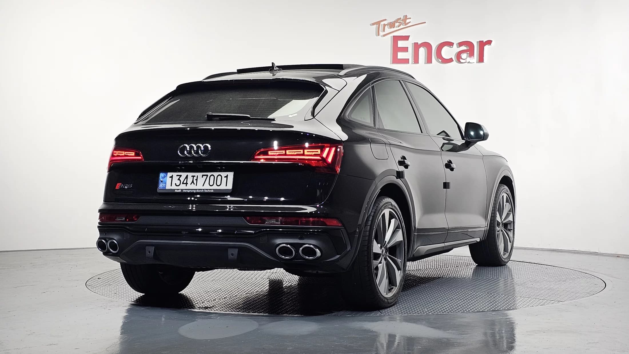 Audi SQ5 3.0 TFSI Quattro Sportback, 2022 г. 77365 км. — фото 2