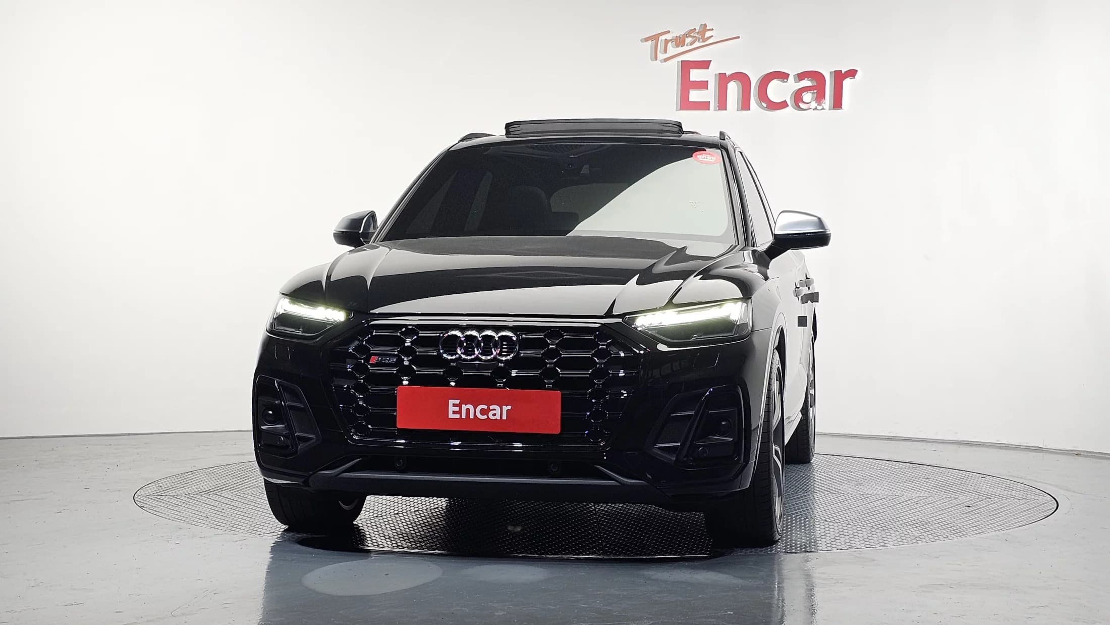 Audi SQ5 3.0 TFSI Quattro Sportback, 2022 г. 77365 км. — фото 3