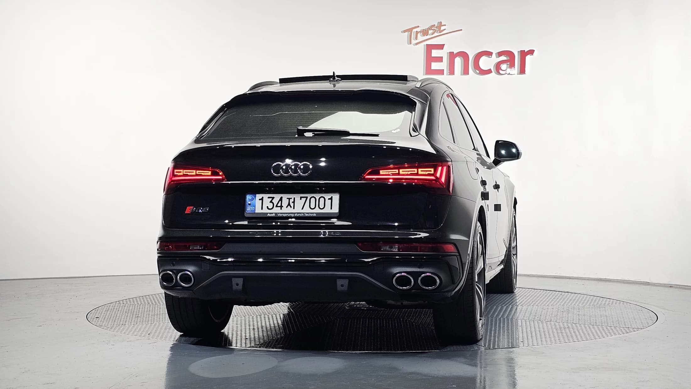 Audi SQ5 3.0 TFSI Quattro Sportback, 2022 г. 77365 км. — фото 4
