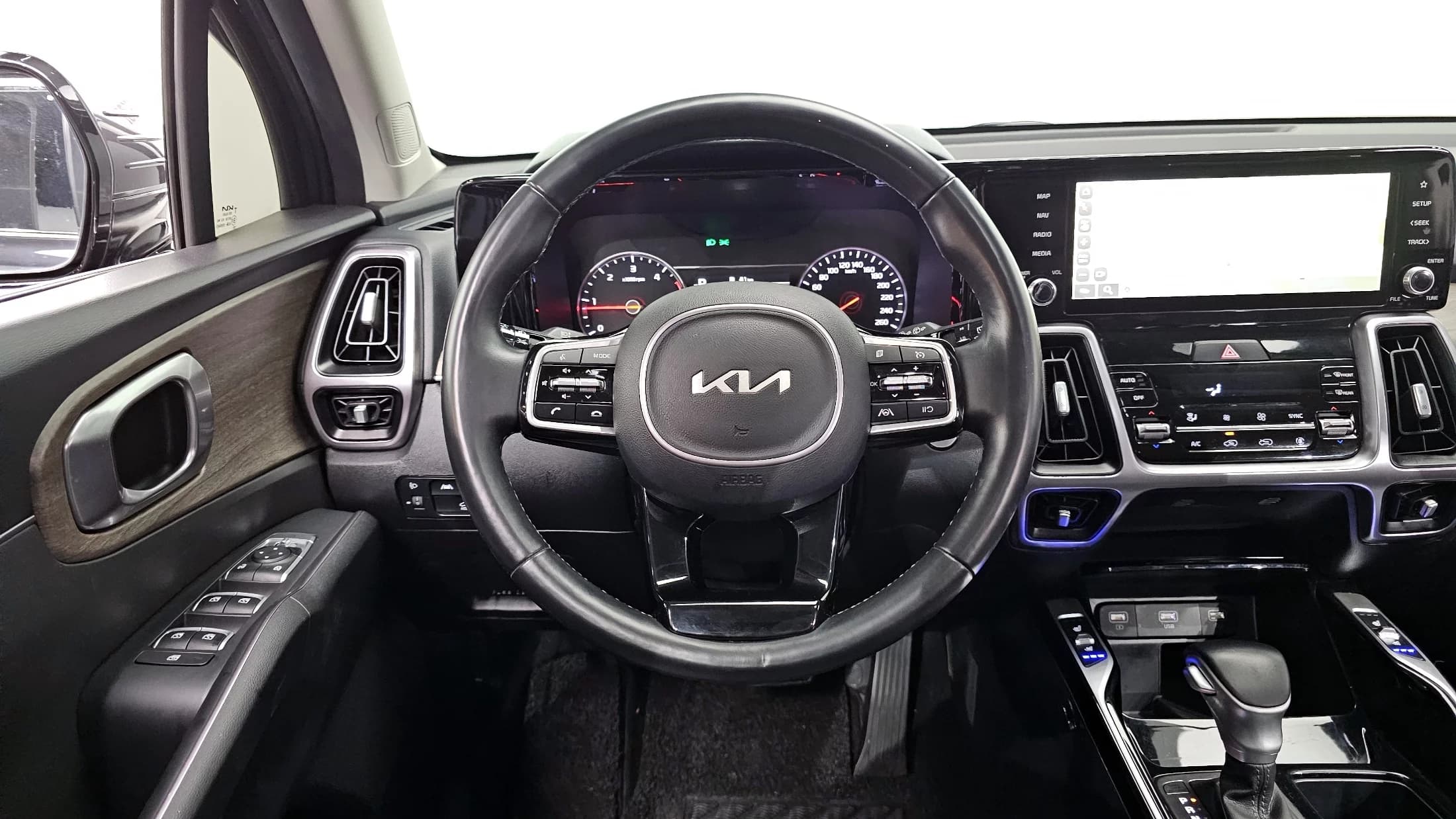 Kia Sorento Diesel 2.2 2WD Prestige, 2022 г. 143602 км. — фото 13